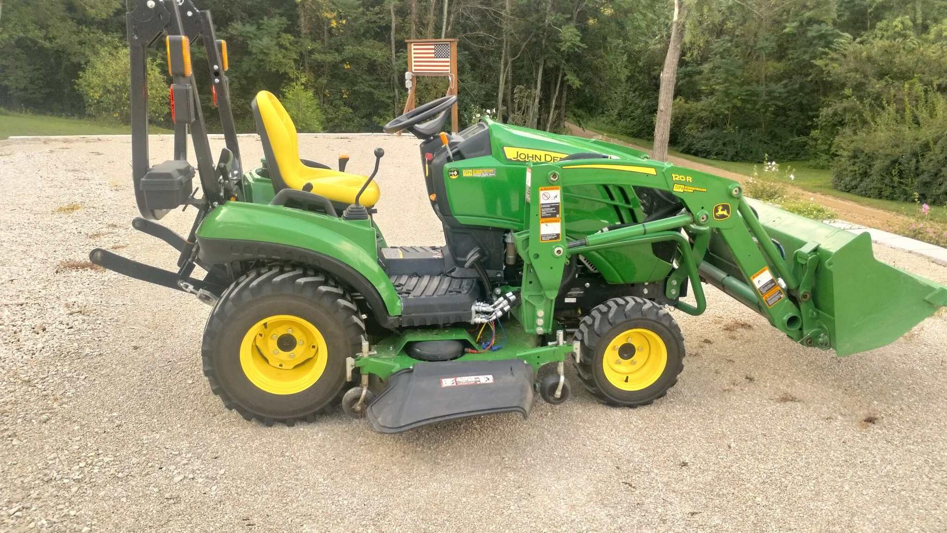 2022 John Deere 1023E