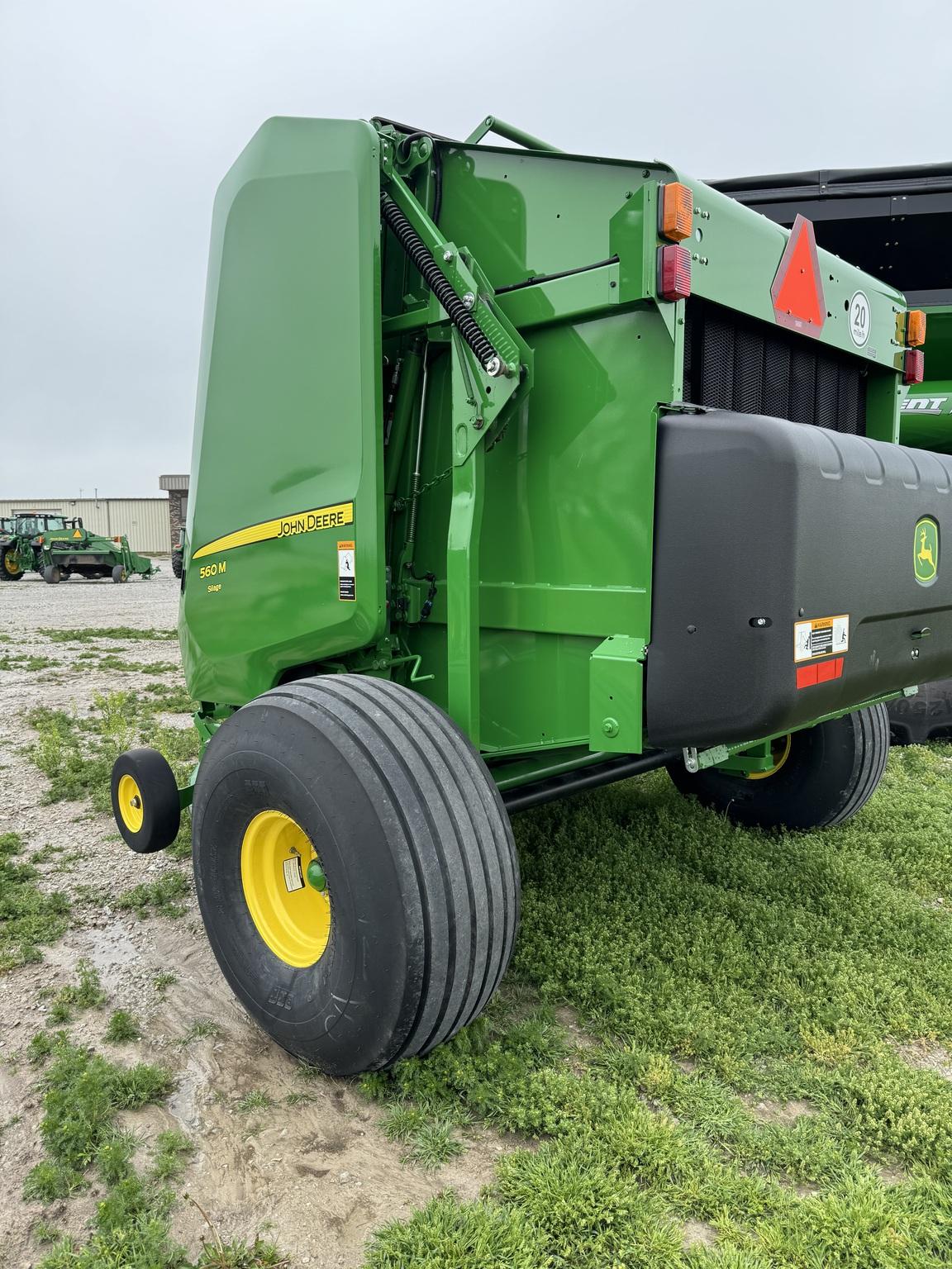 2022 John Deere 560M