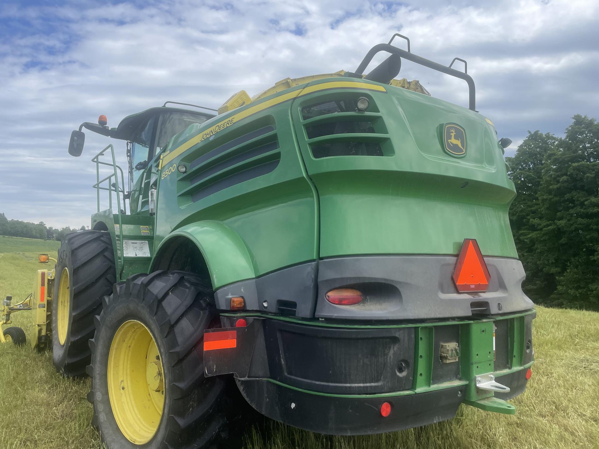 2015 John Deere 8500