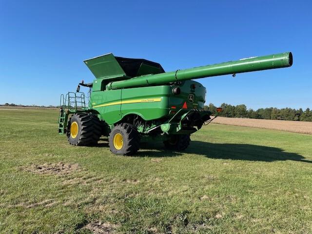 2014 John Deere S680