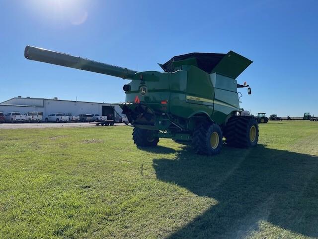 2014 John Deere S680