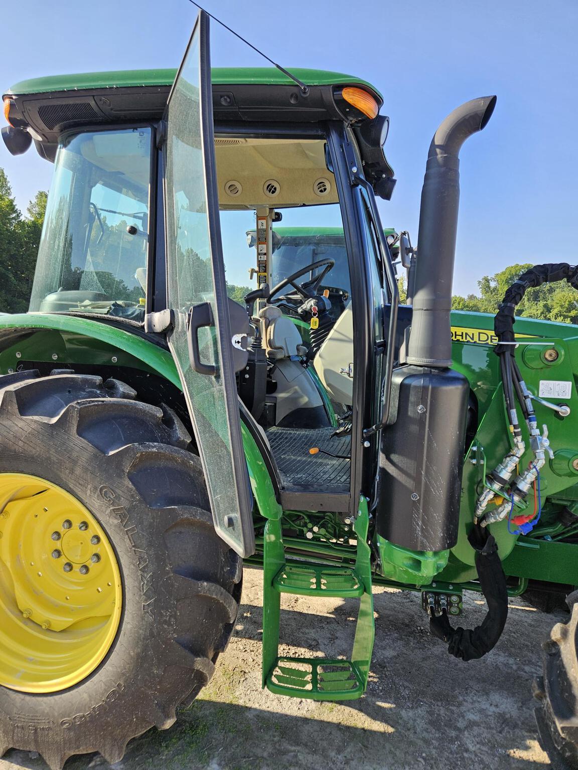 2022 John Deere 5090E