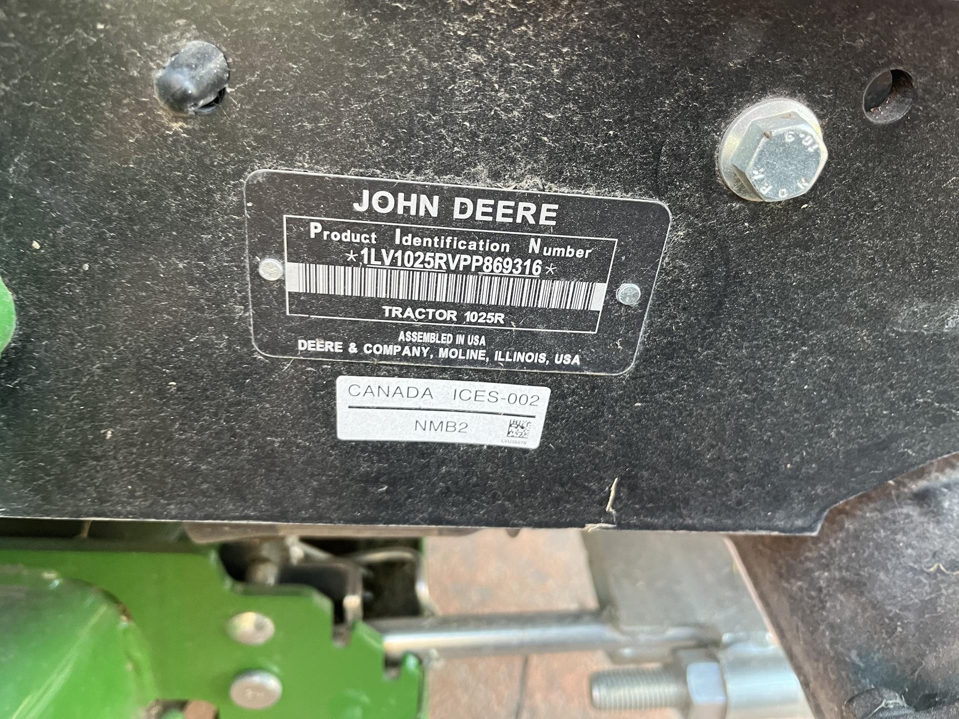 2023 John Deere 1025R