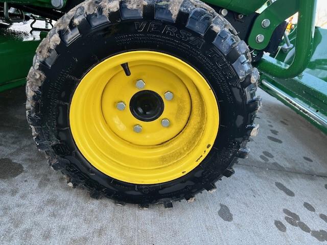 2023 John Deere 1025R Image