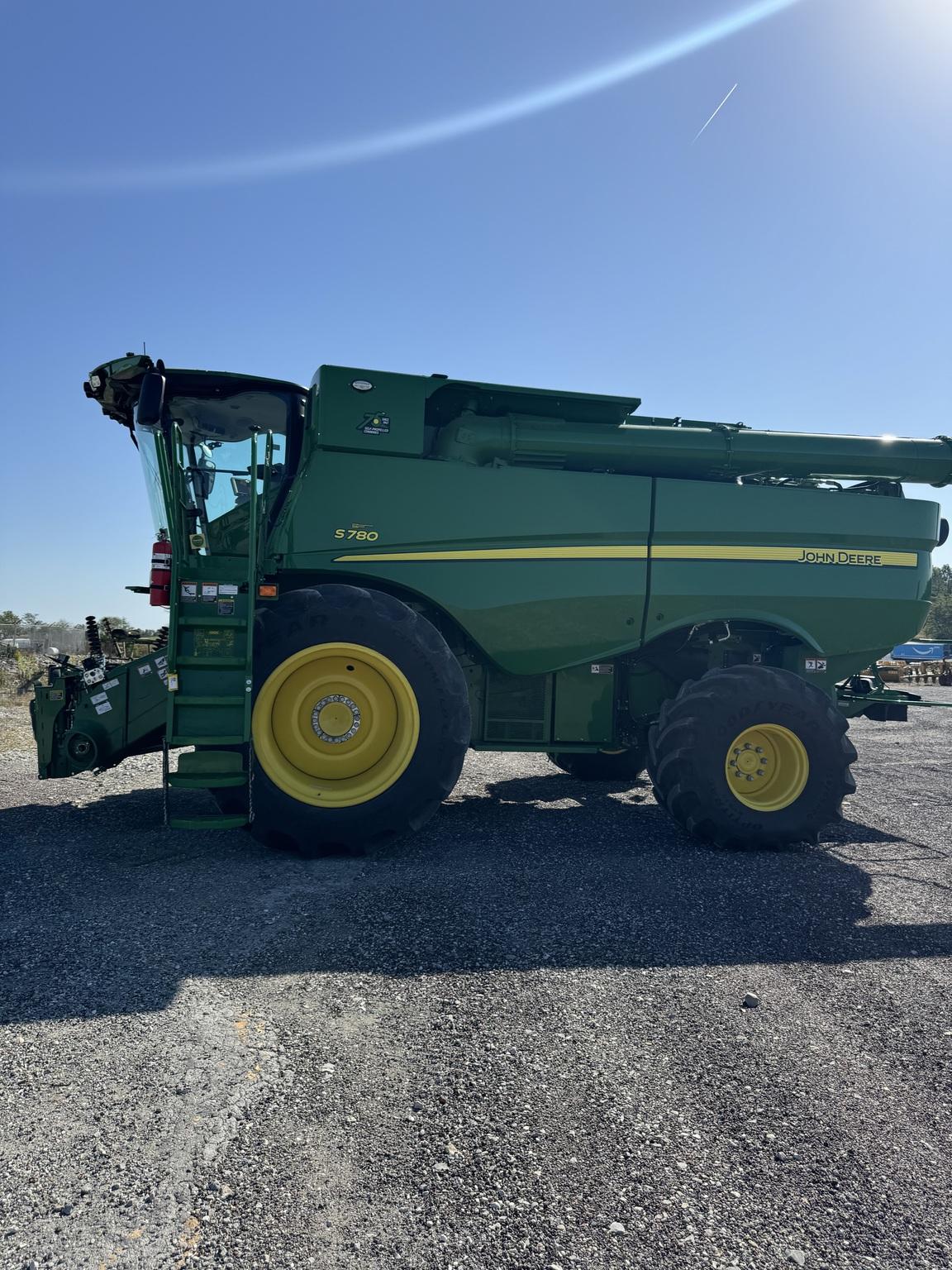 2022 John Deere S780