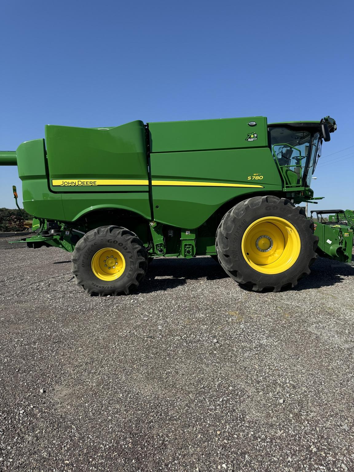 2022 John Deere S780