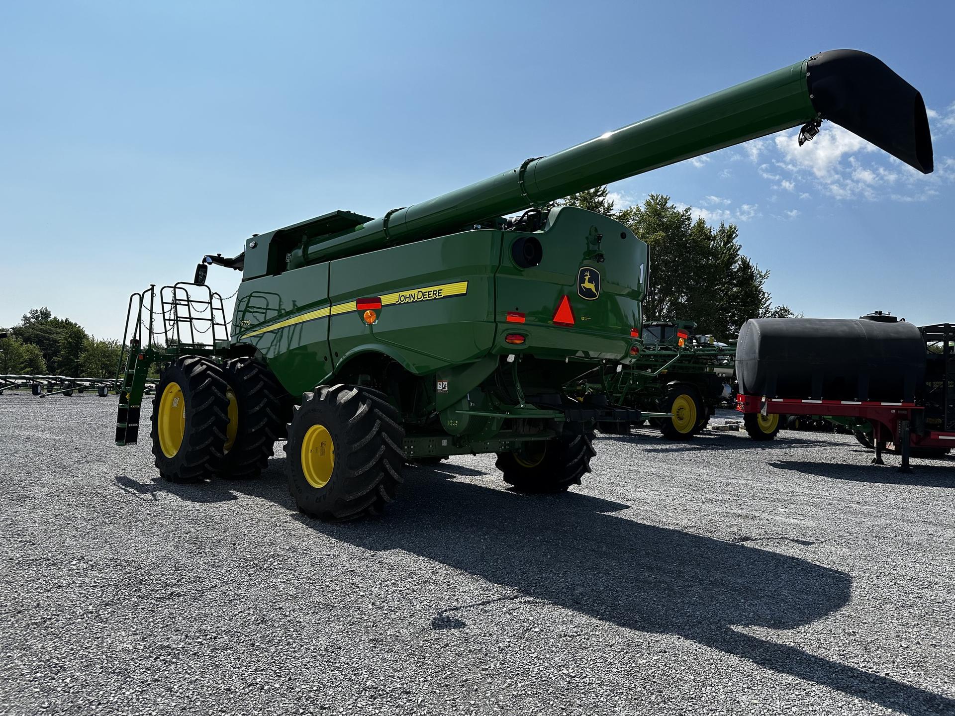 2023 John Deere S770