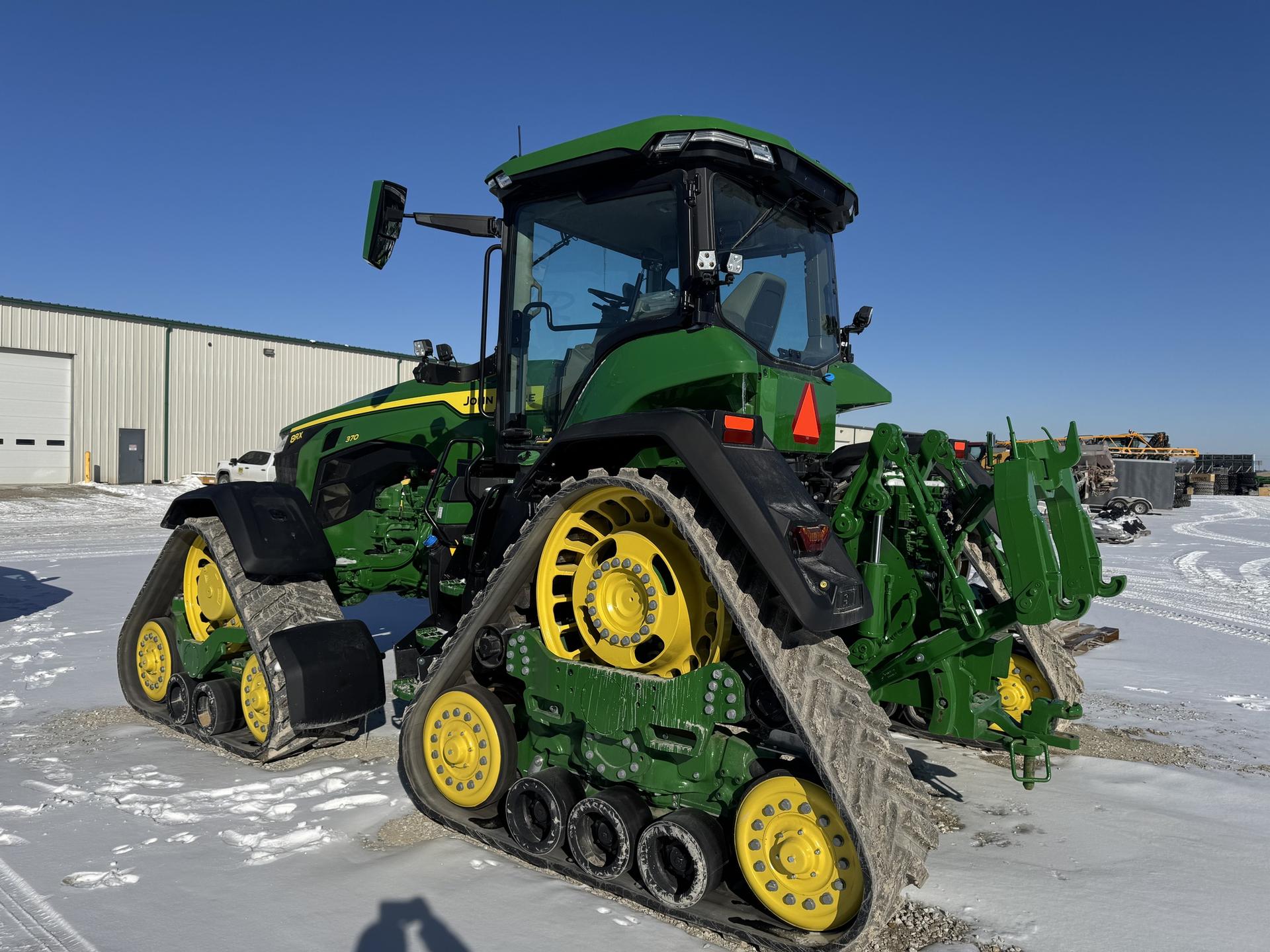 2023 John Deere 8RX 370 Image