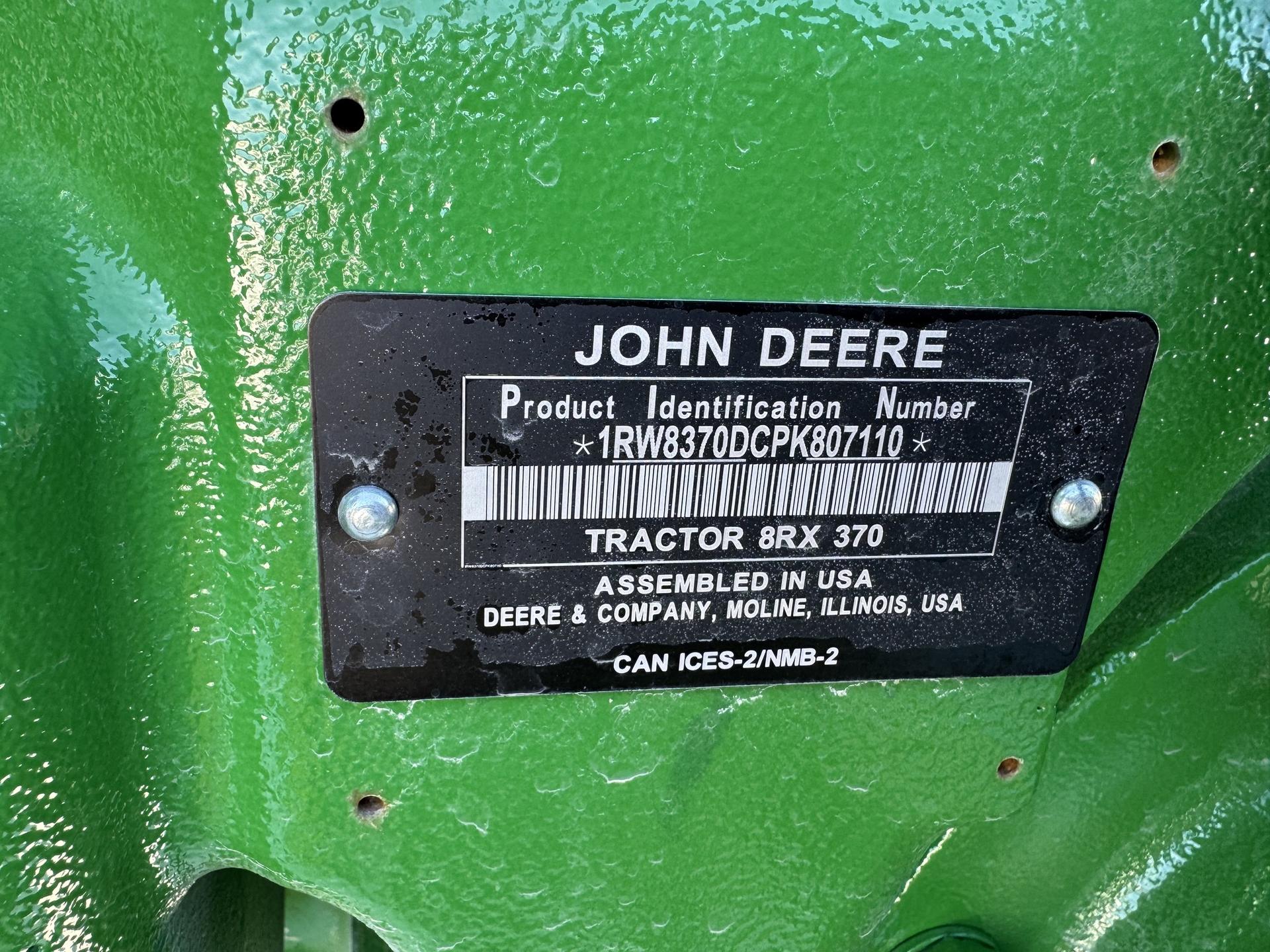 2023 John Deere 8RX 370 Image