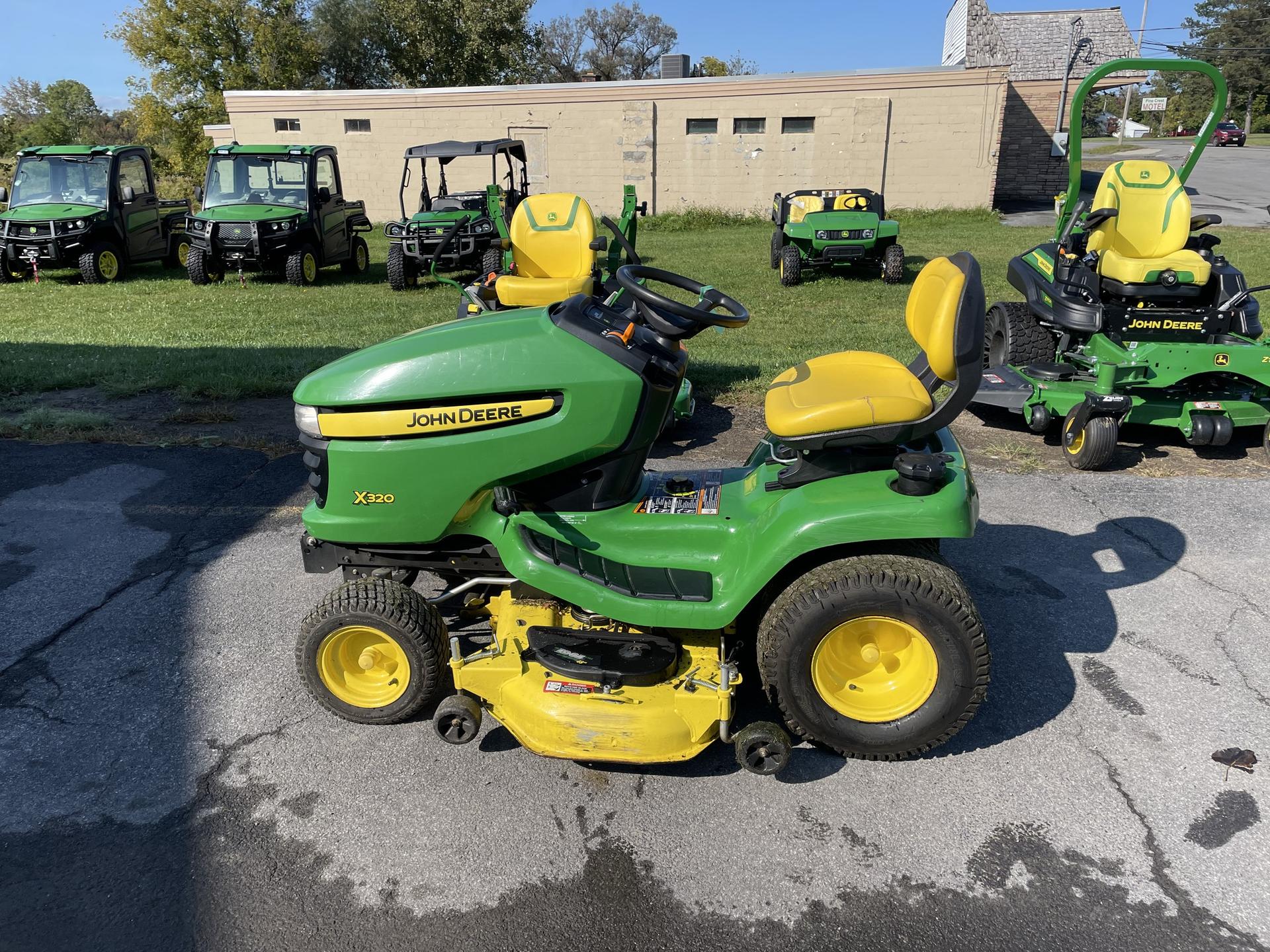 2013 John Deere X320