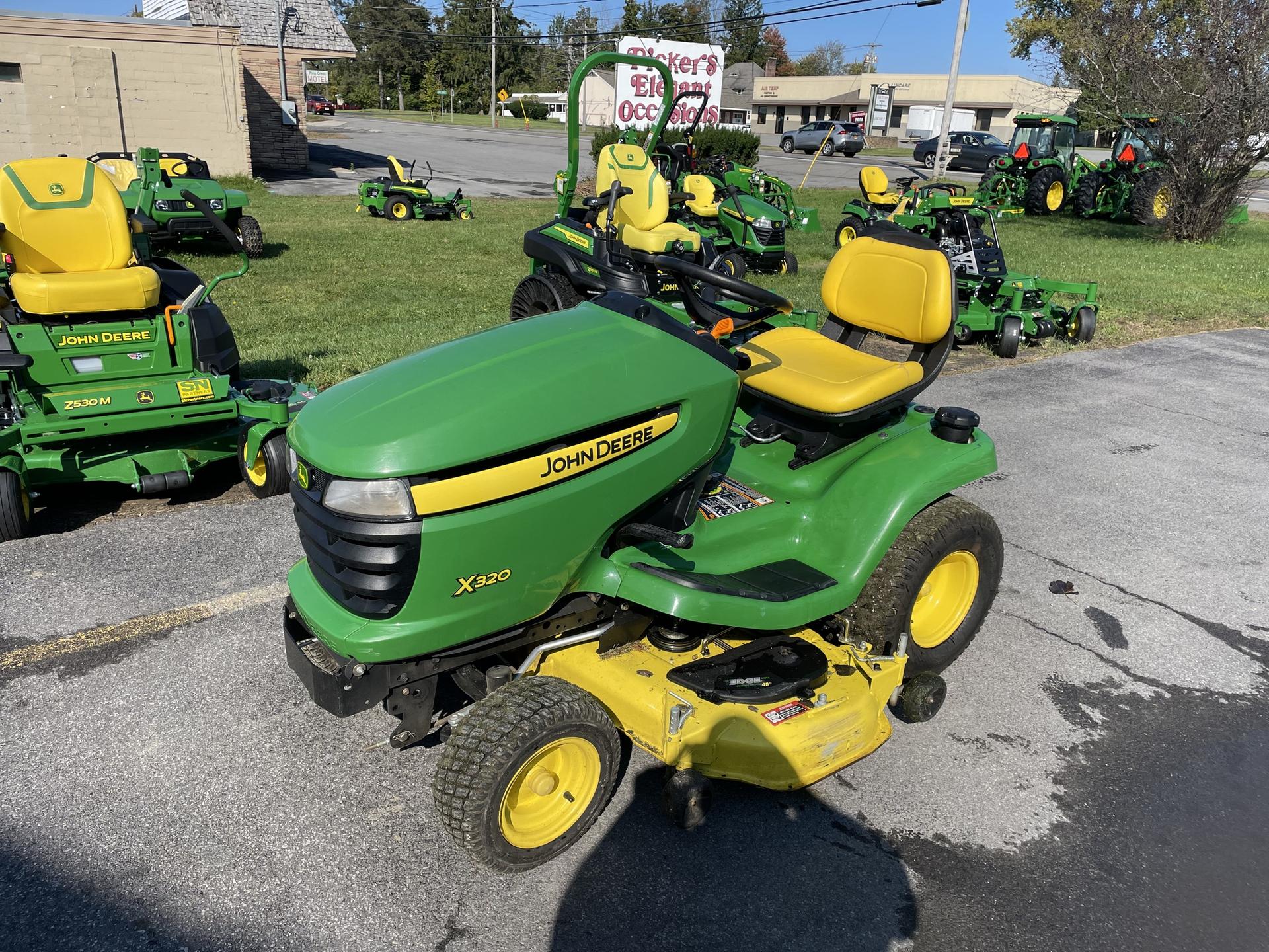 2013 John Deere X320