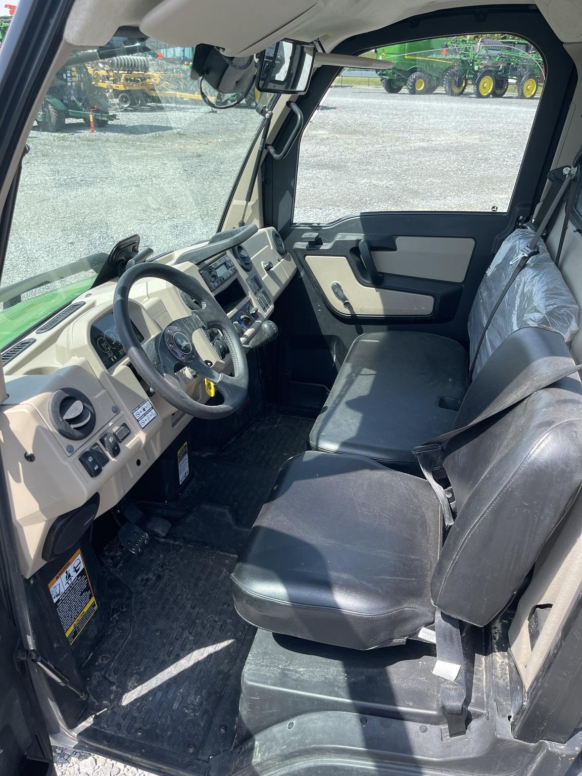 2021 John Deere XUV 835R