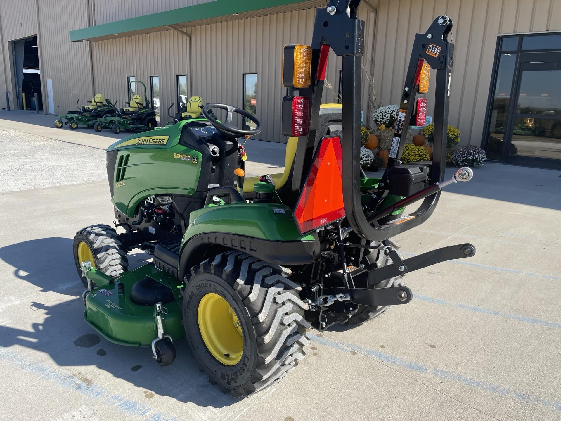 2024 John Deere 1023E