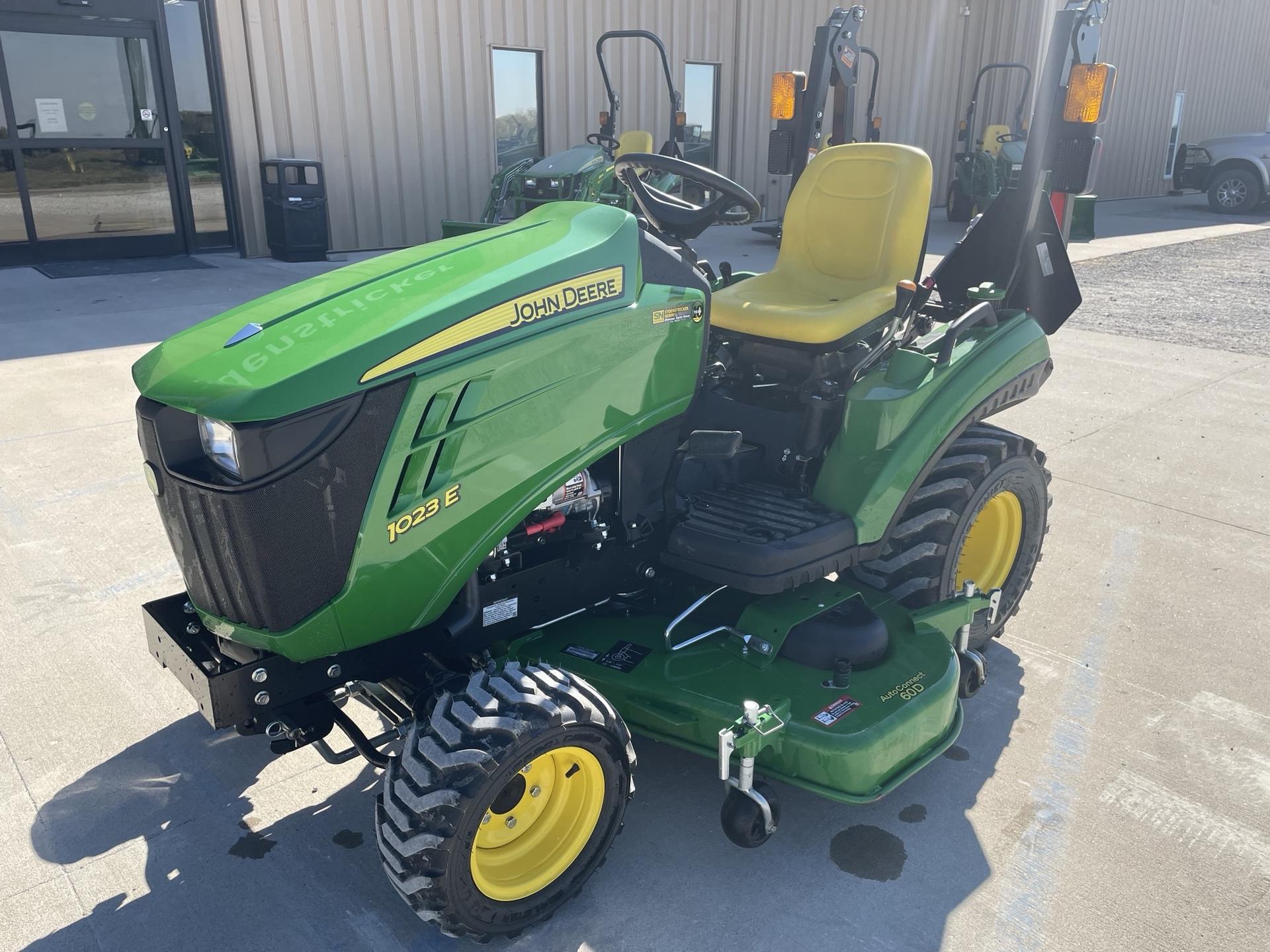 2024 John Deere 1023E