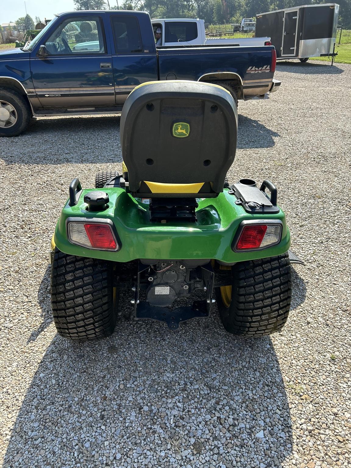 2018 John Deere X730