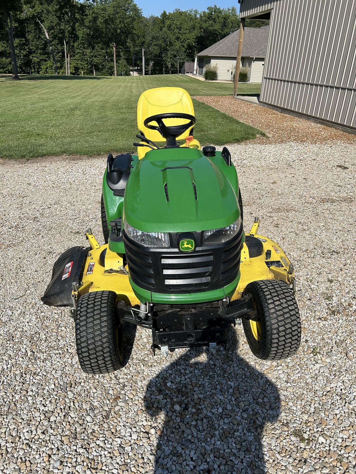 2018 John Deere X730