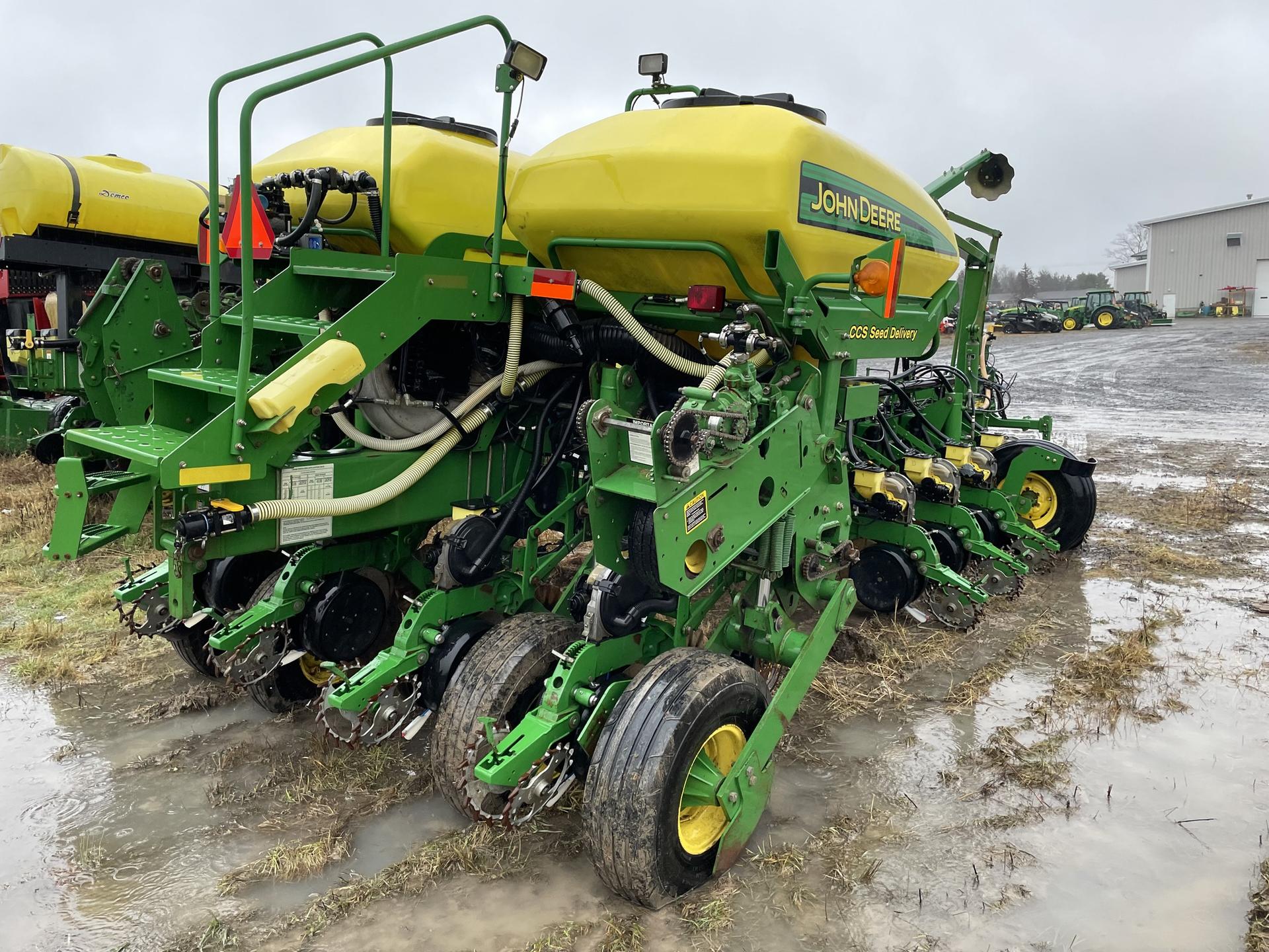 2012 John Deere 1770NT CCS