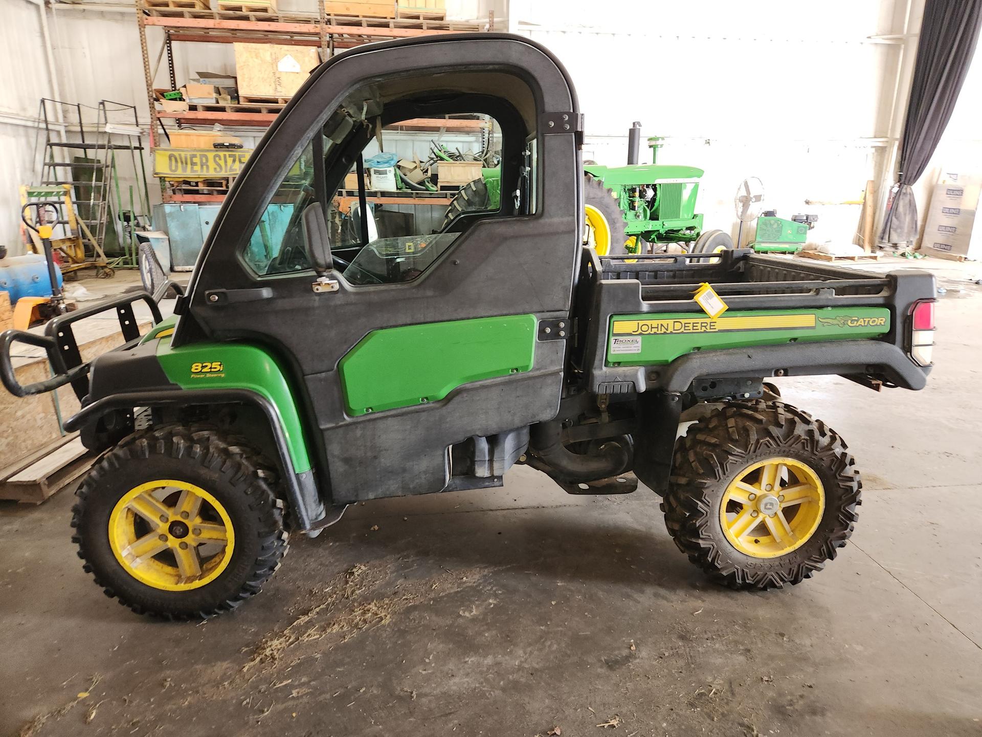 2016 John Deere XUV 825i