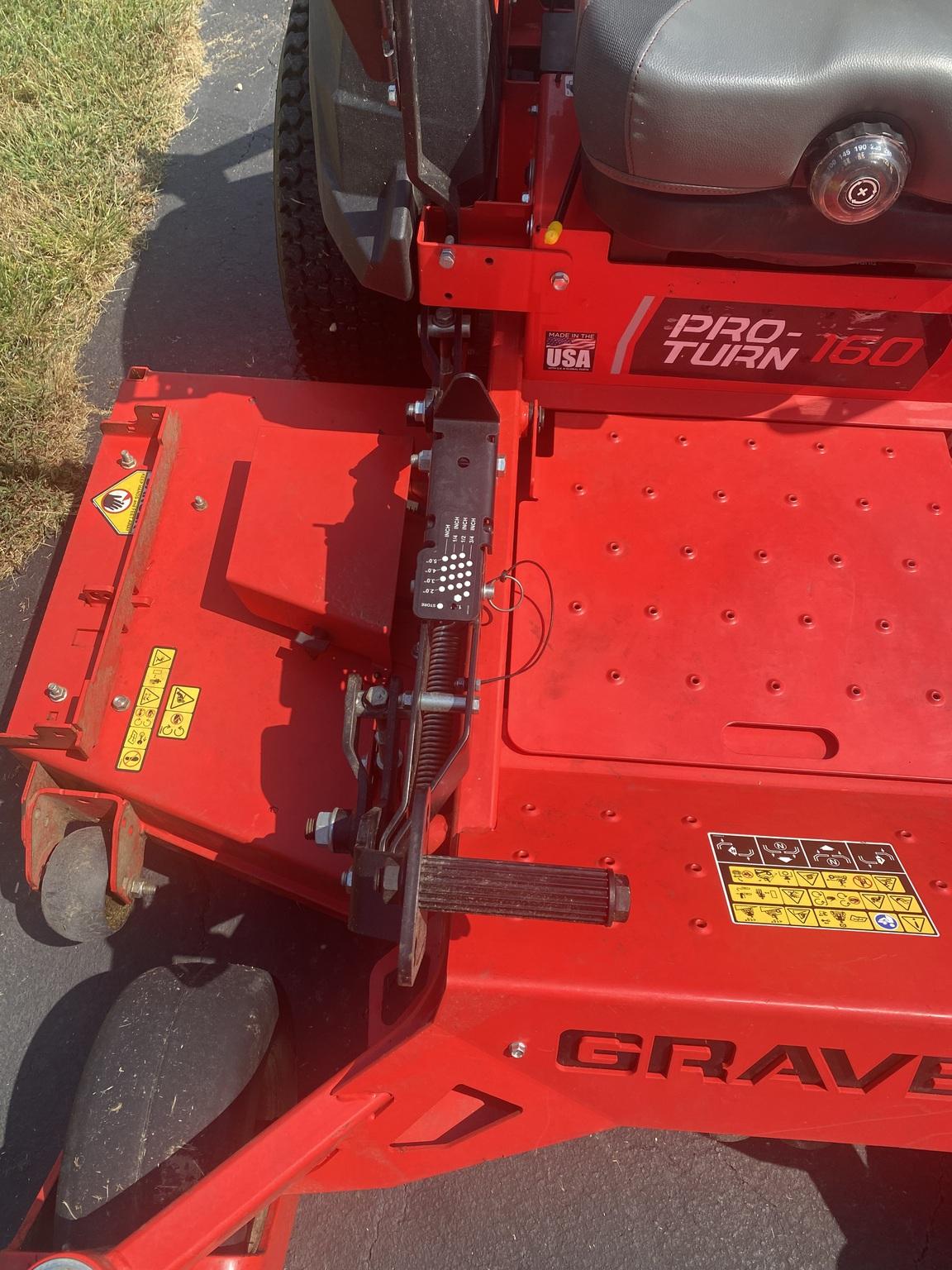 2021 Gravely Pro-Turn 160