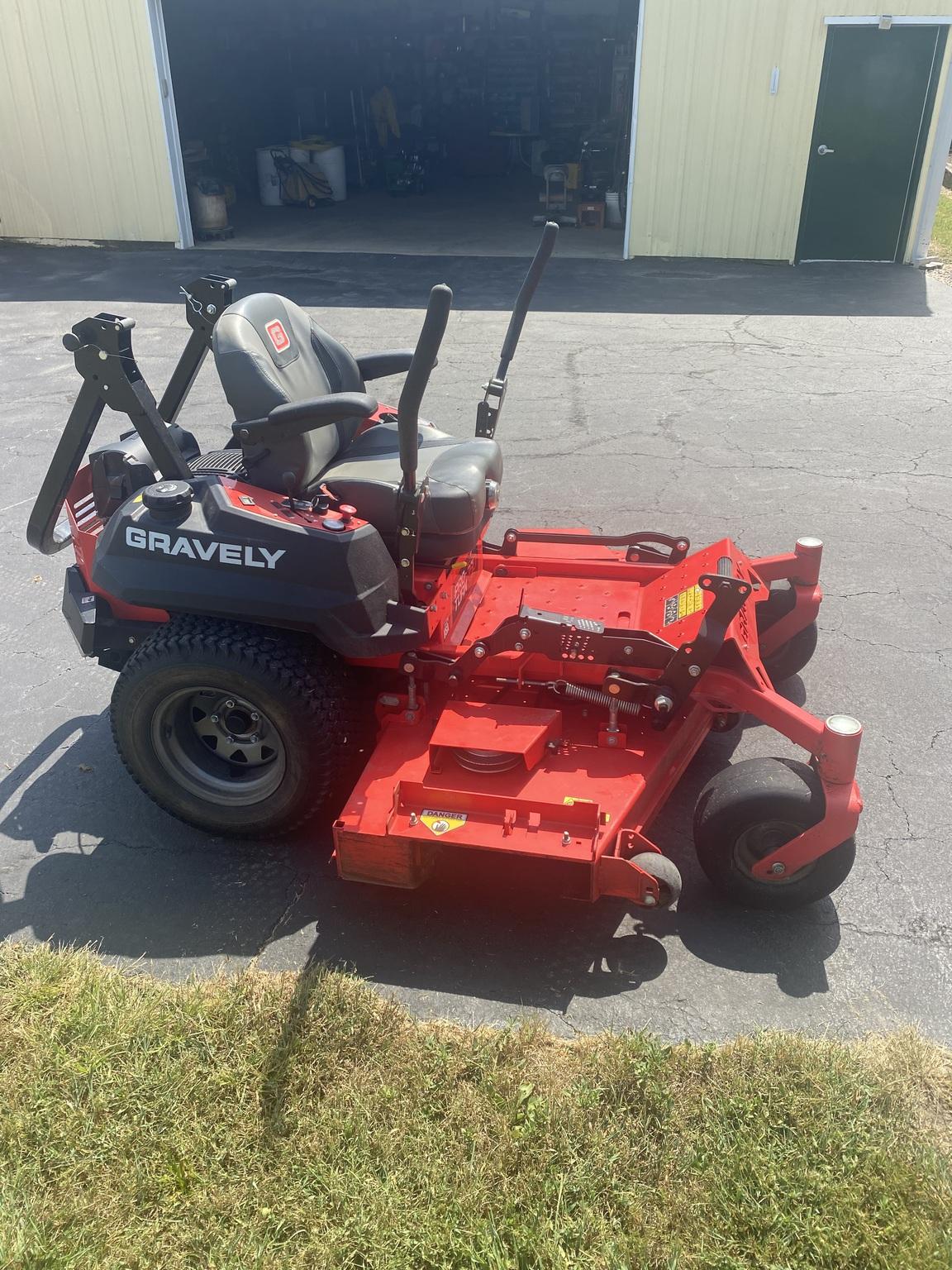 2021 Gravely Pro-Turn 160