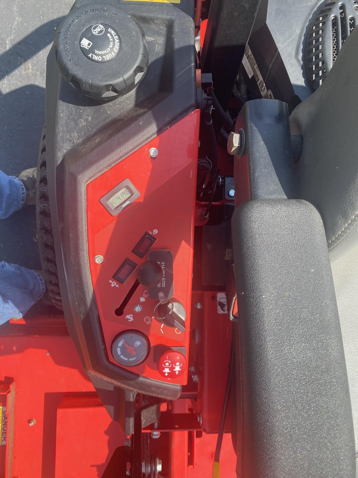 2021 Gravely Pro-Turn 160