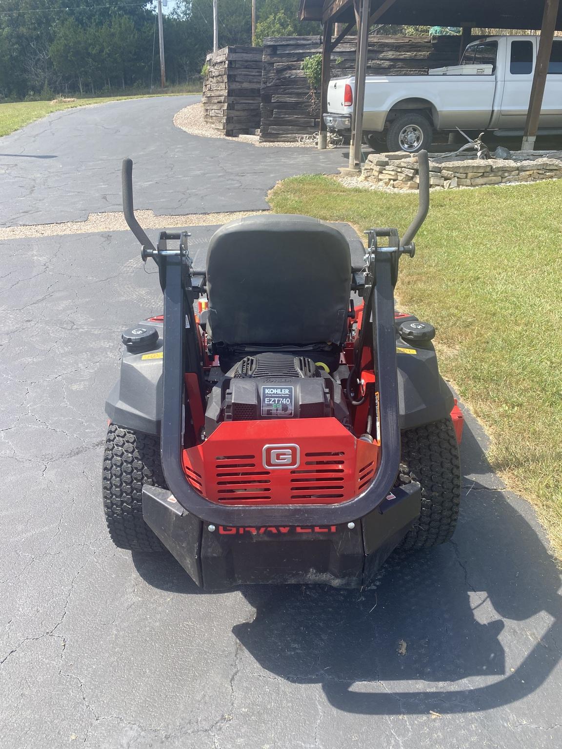 2021 Gravely Pro-Turn 160