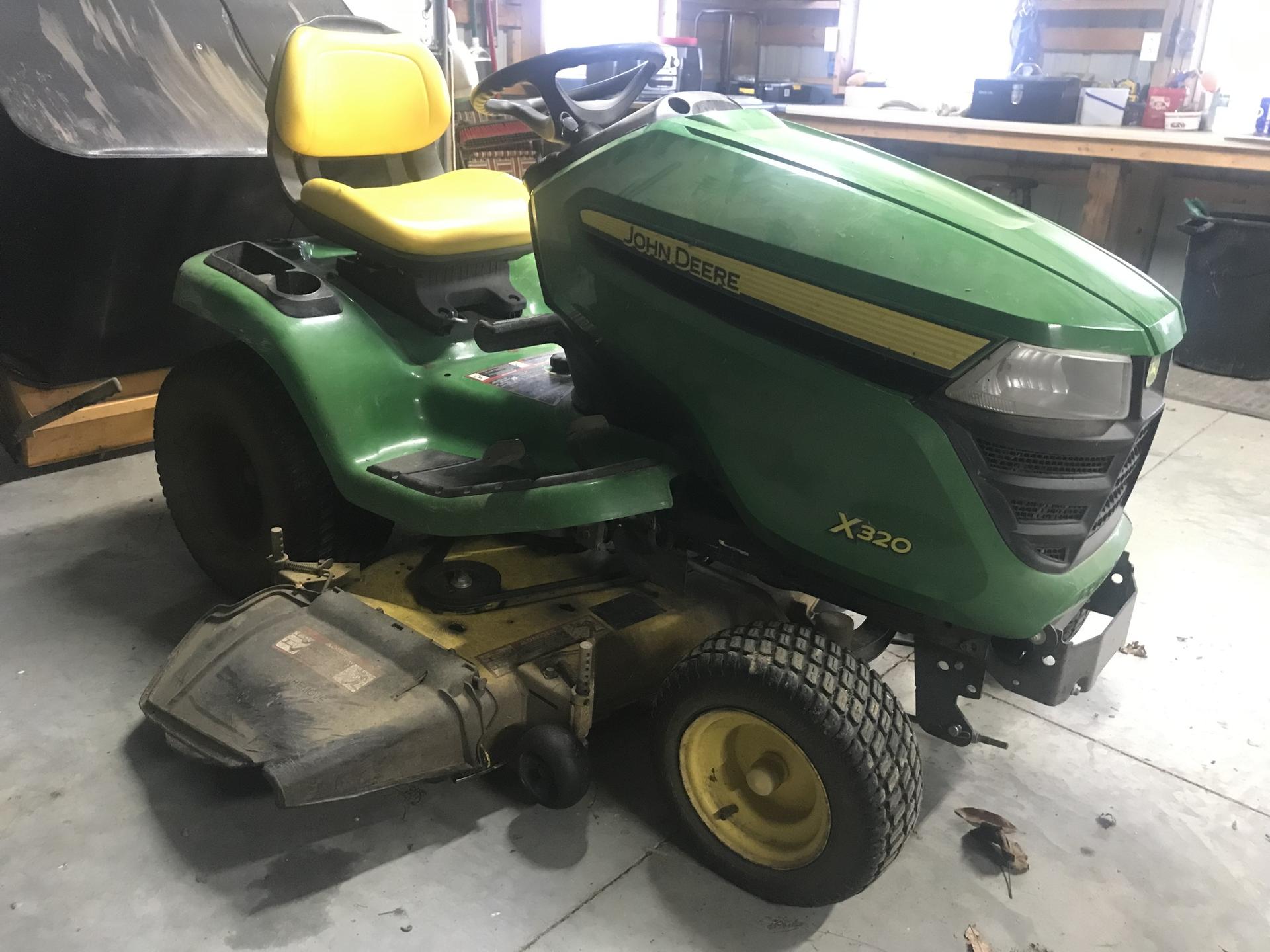 2014 John Deere X320