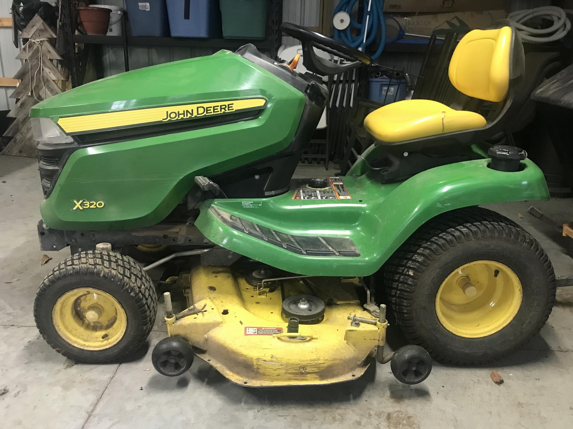 2014 John Deere X320