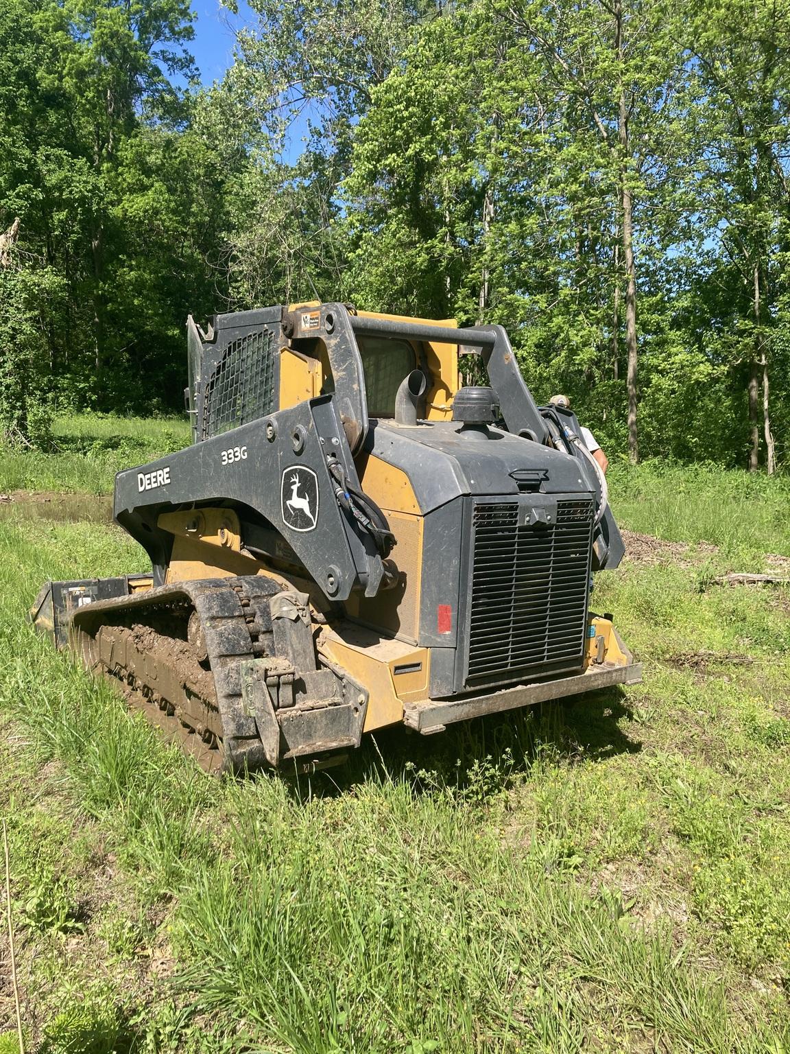 2021 John Deere 333G