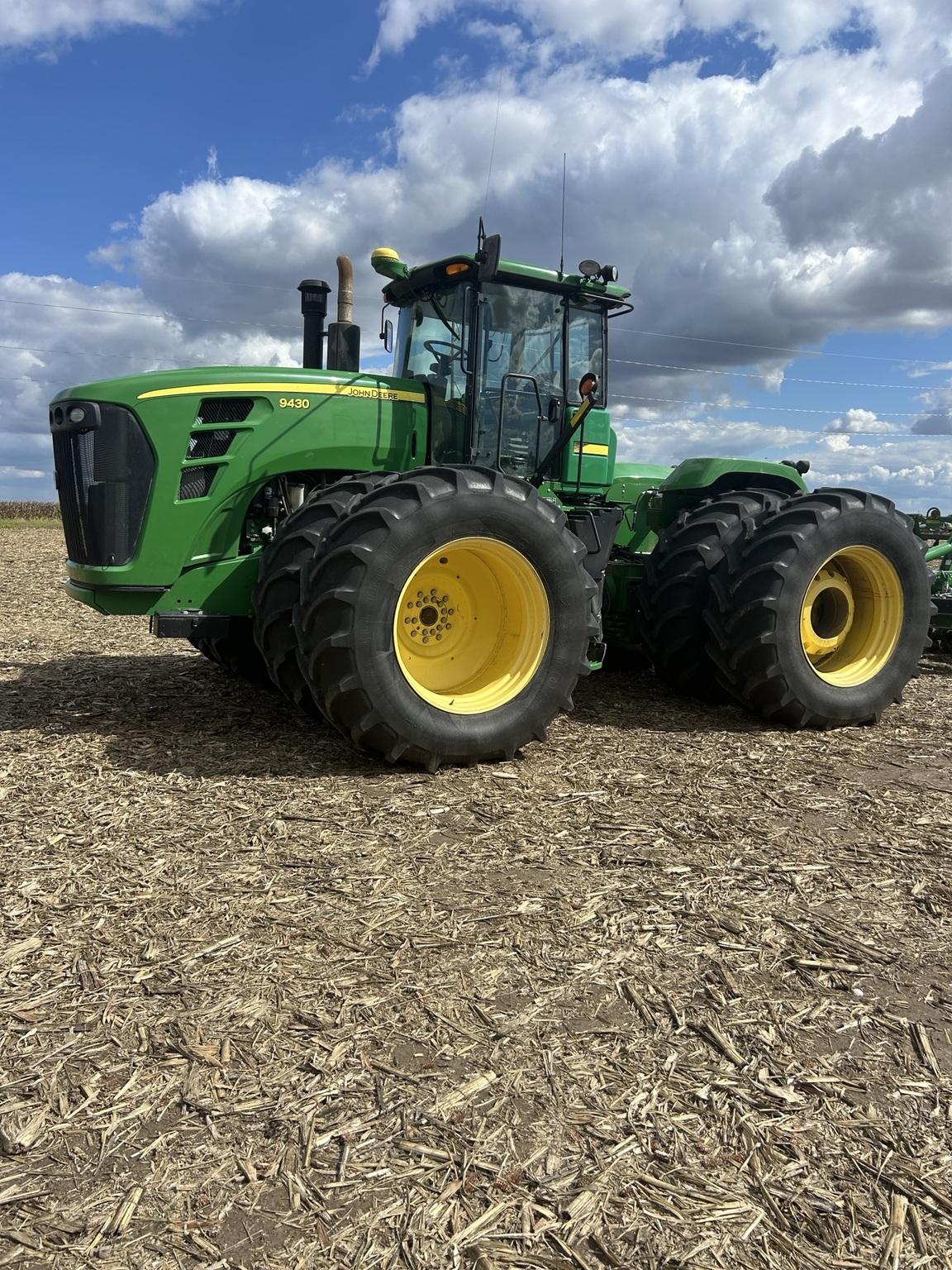 2010 John Deere 9430