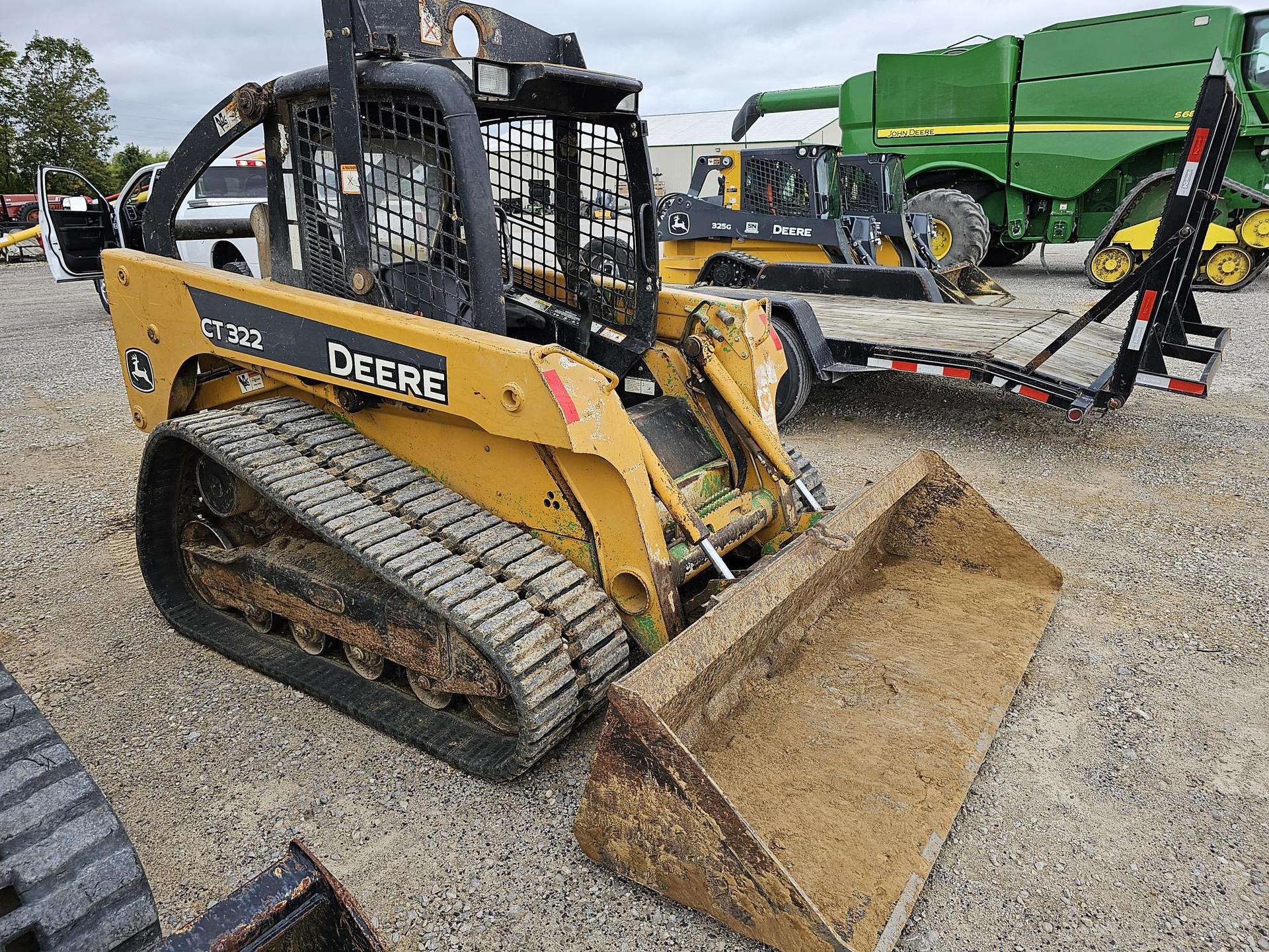 2006 John Deere CT322