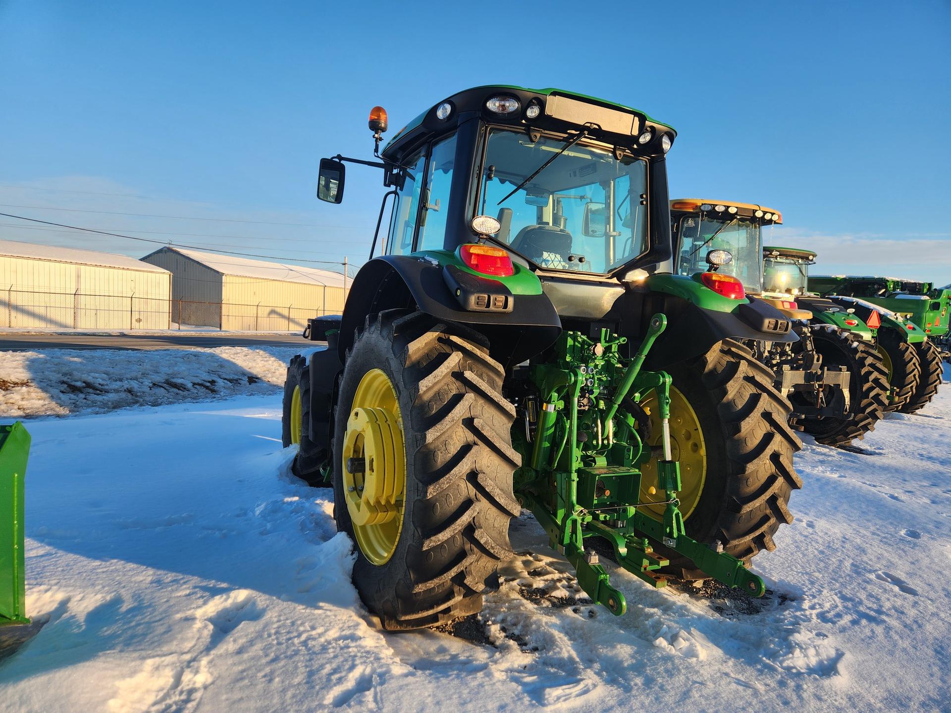 2023 John Deere 6140M Image