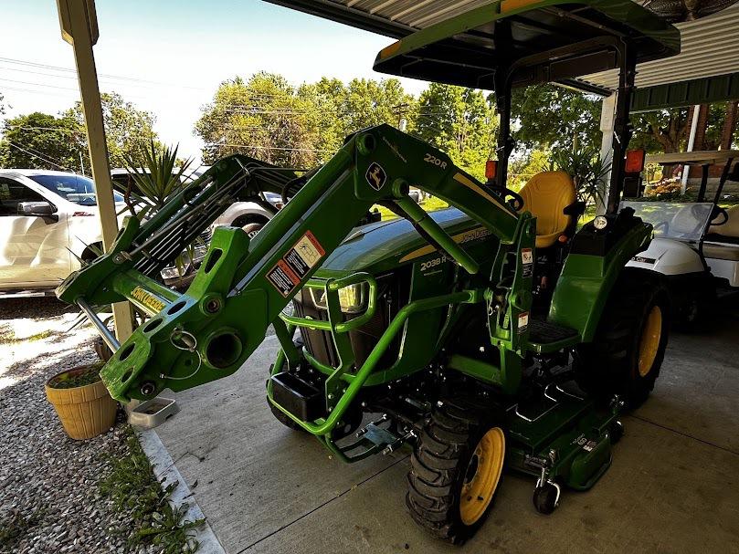 2019 John Deere 2038R