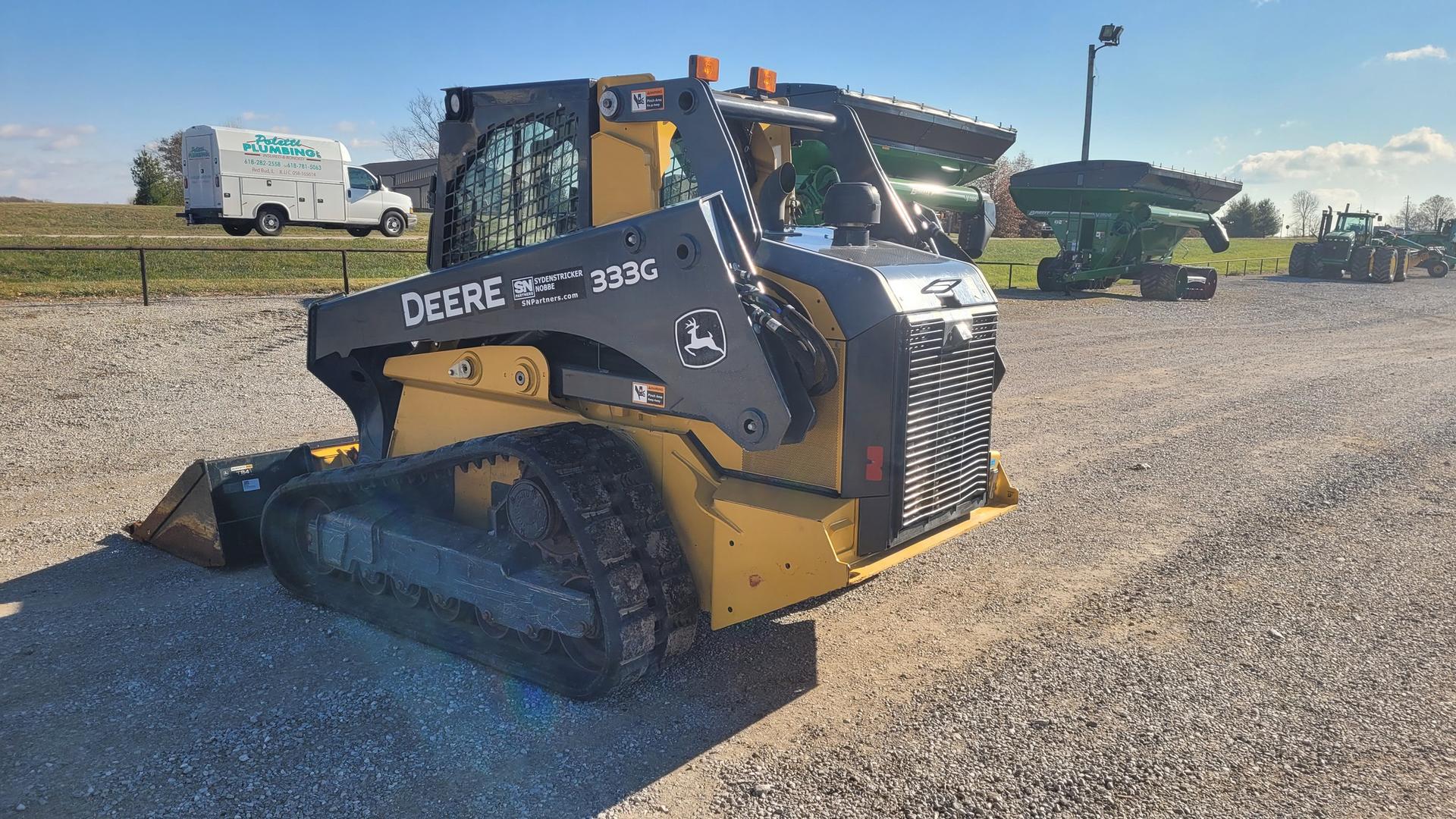 2019 John Deere 333G