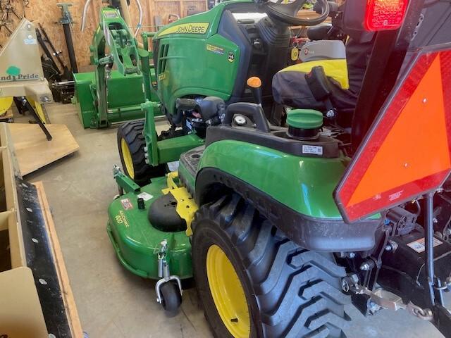 2021 John Deere 1025R