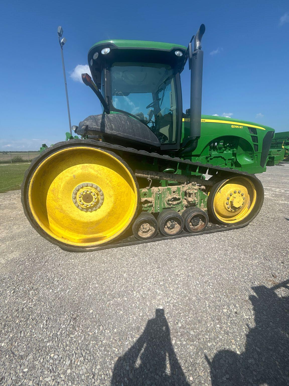 2010 John Deere 8295RT