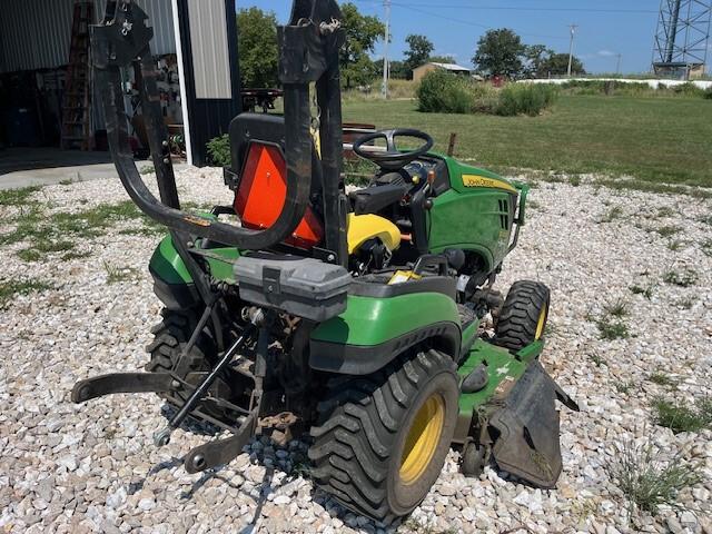 2013 John Deere 1025R