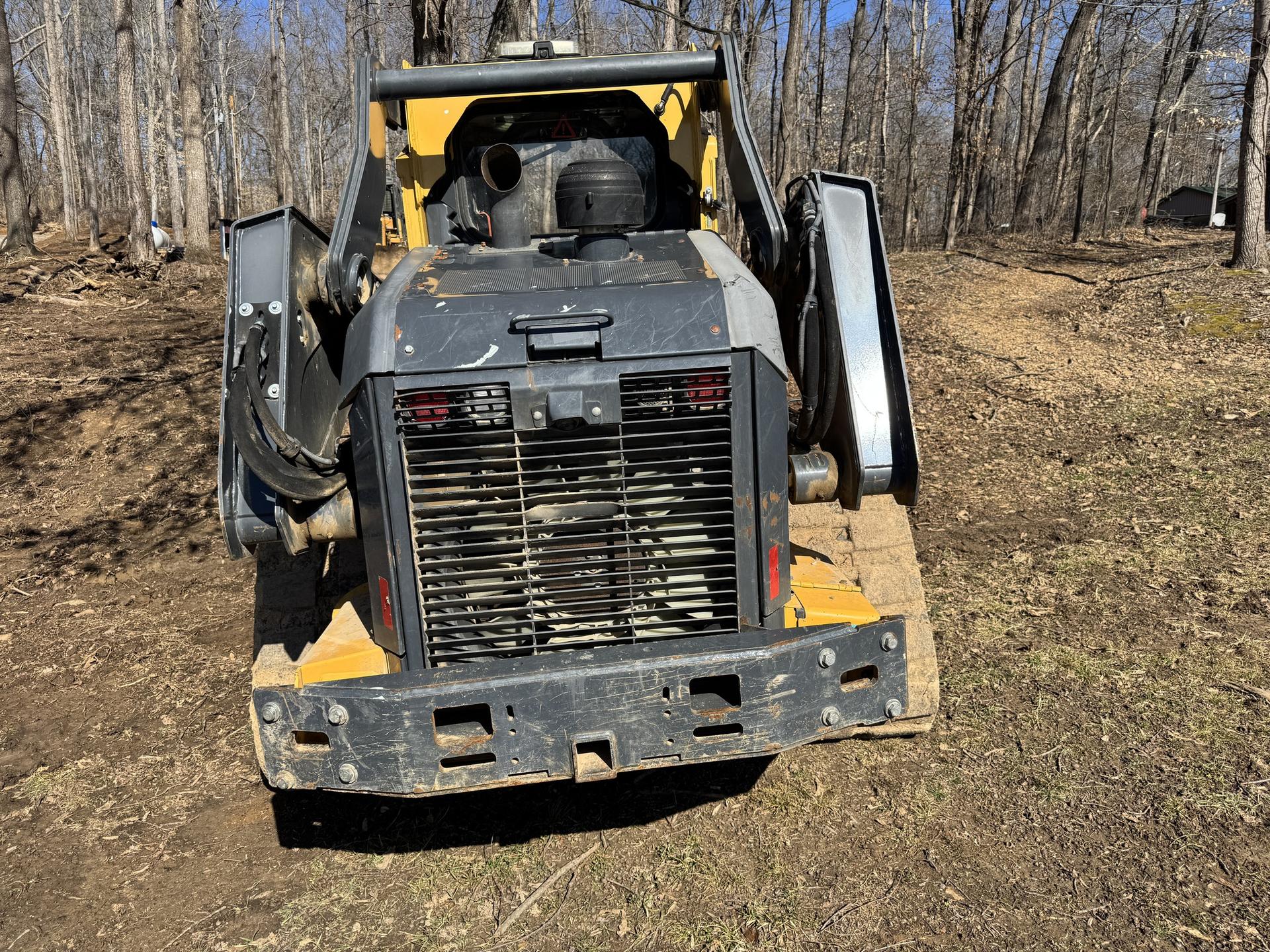 2019 John Deere 331G Image