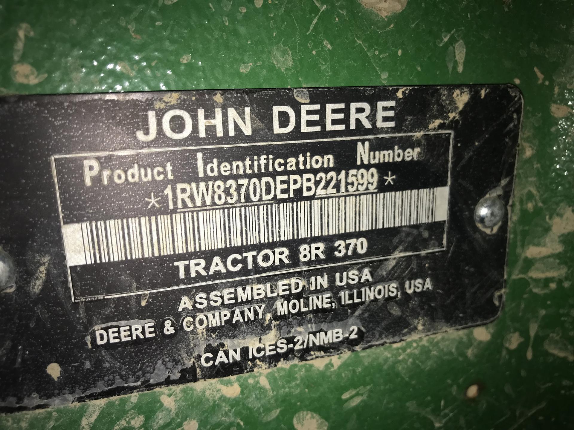 2023 John Deere 8R 370