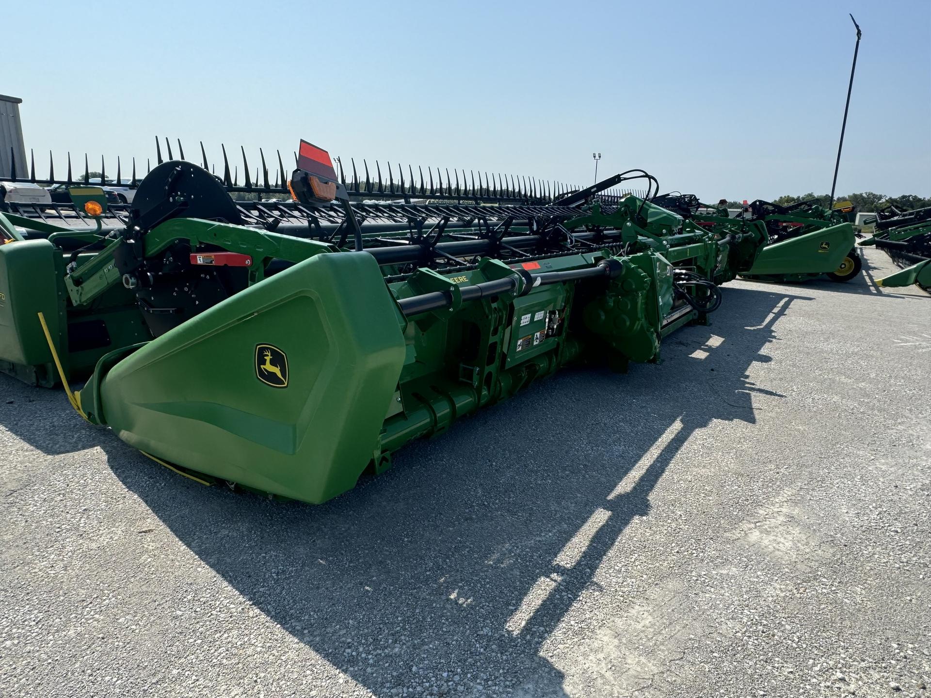 2023 John Deere HD35F