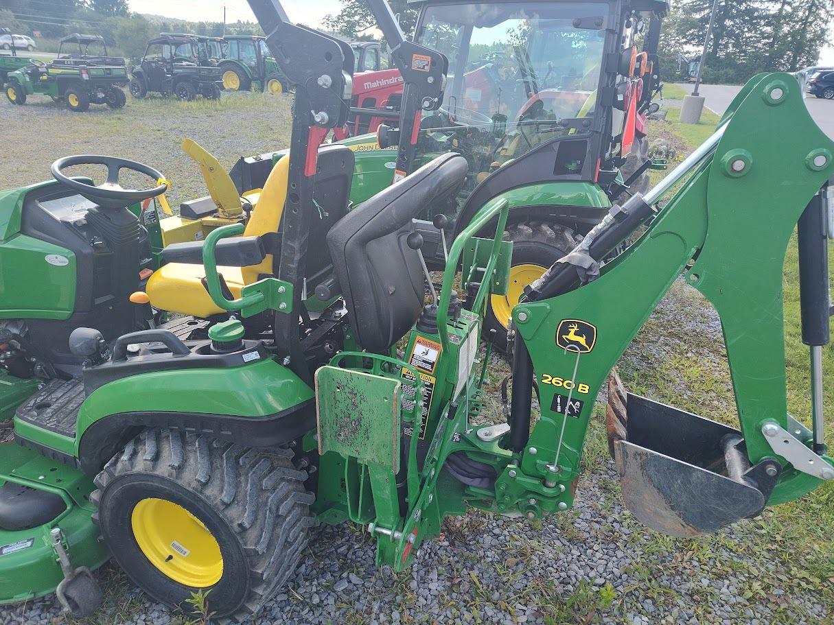 2019 John Deere 1025R