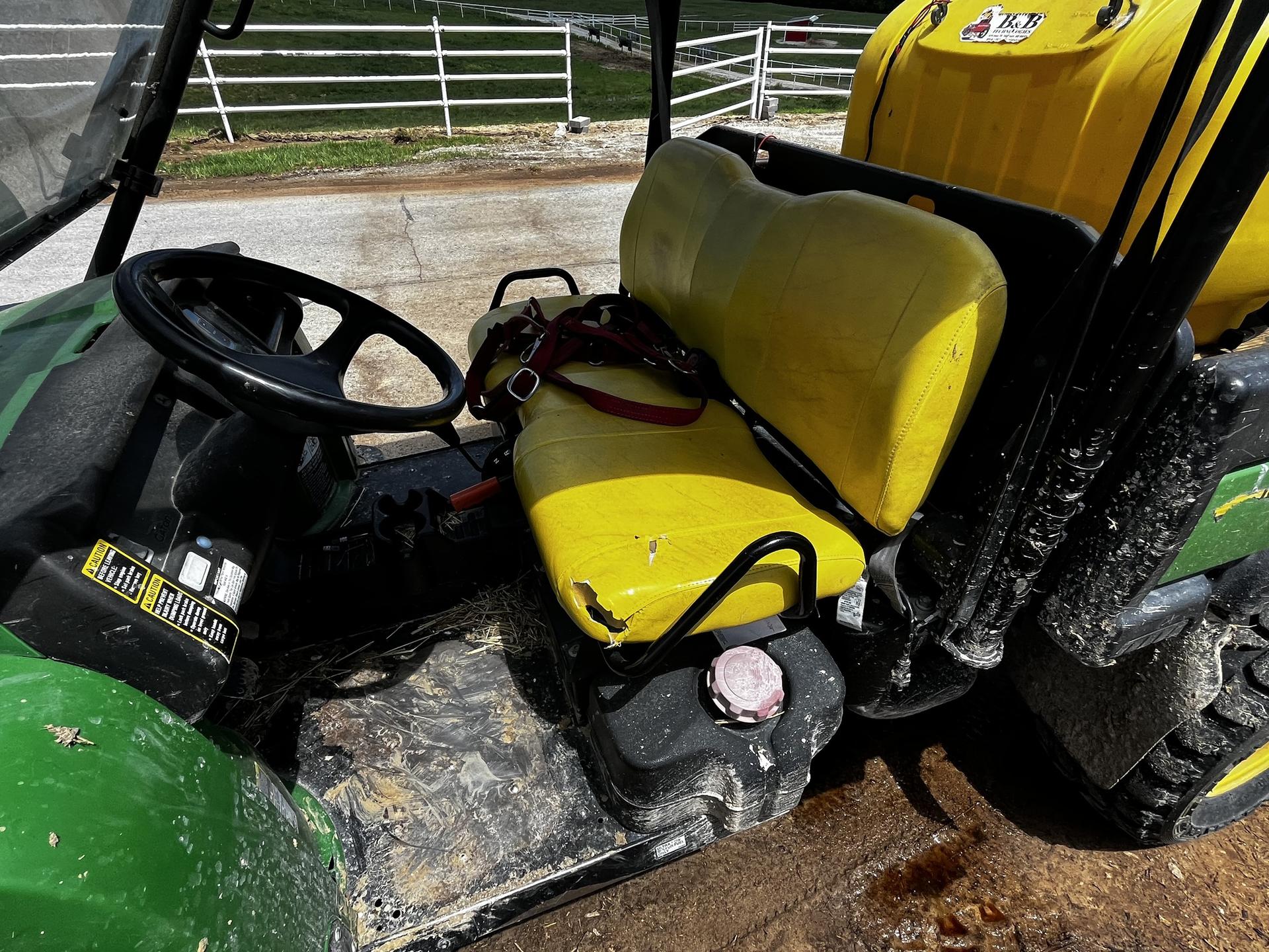 2013 John Deere XUV 855D