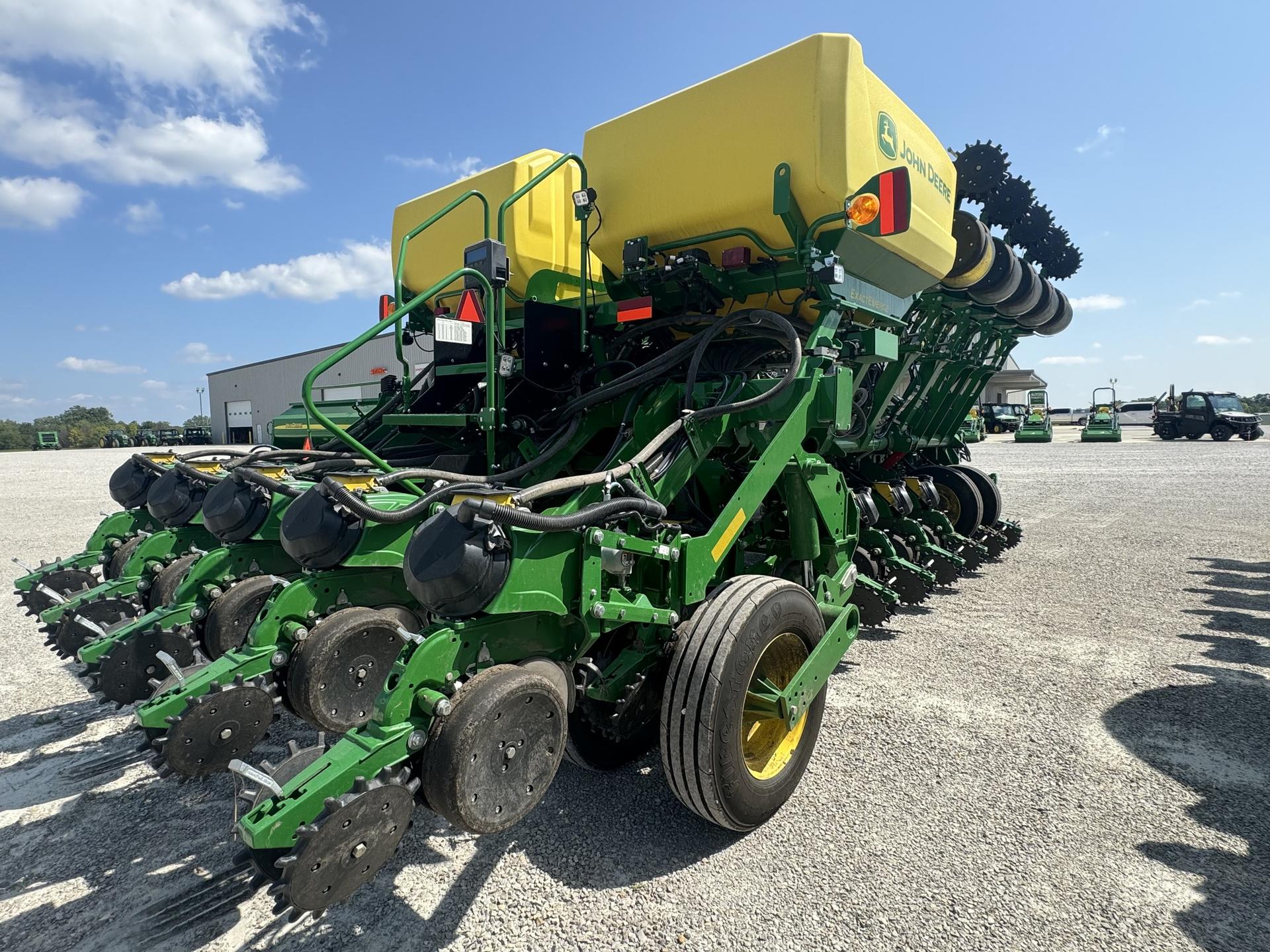 2022 John Deere 1795