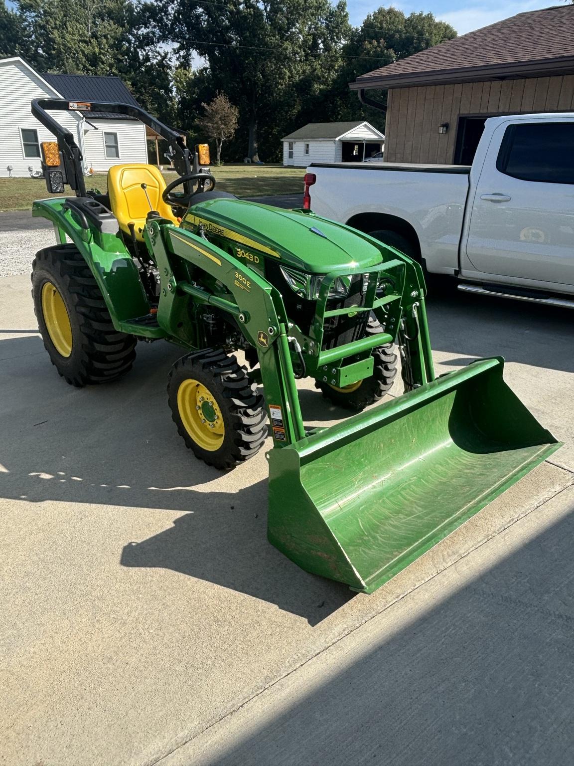 2023 John Deere 3043D