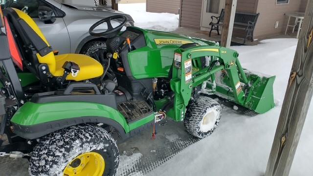 2020 John Deere 1025R Image