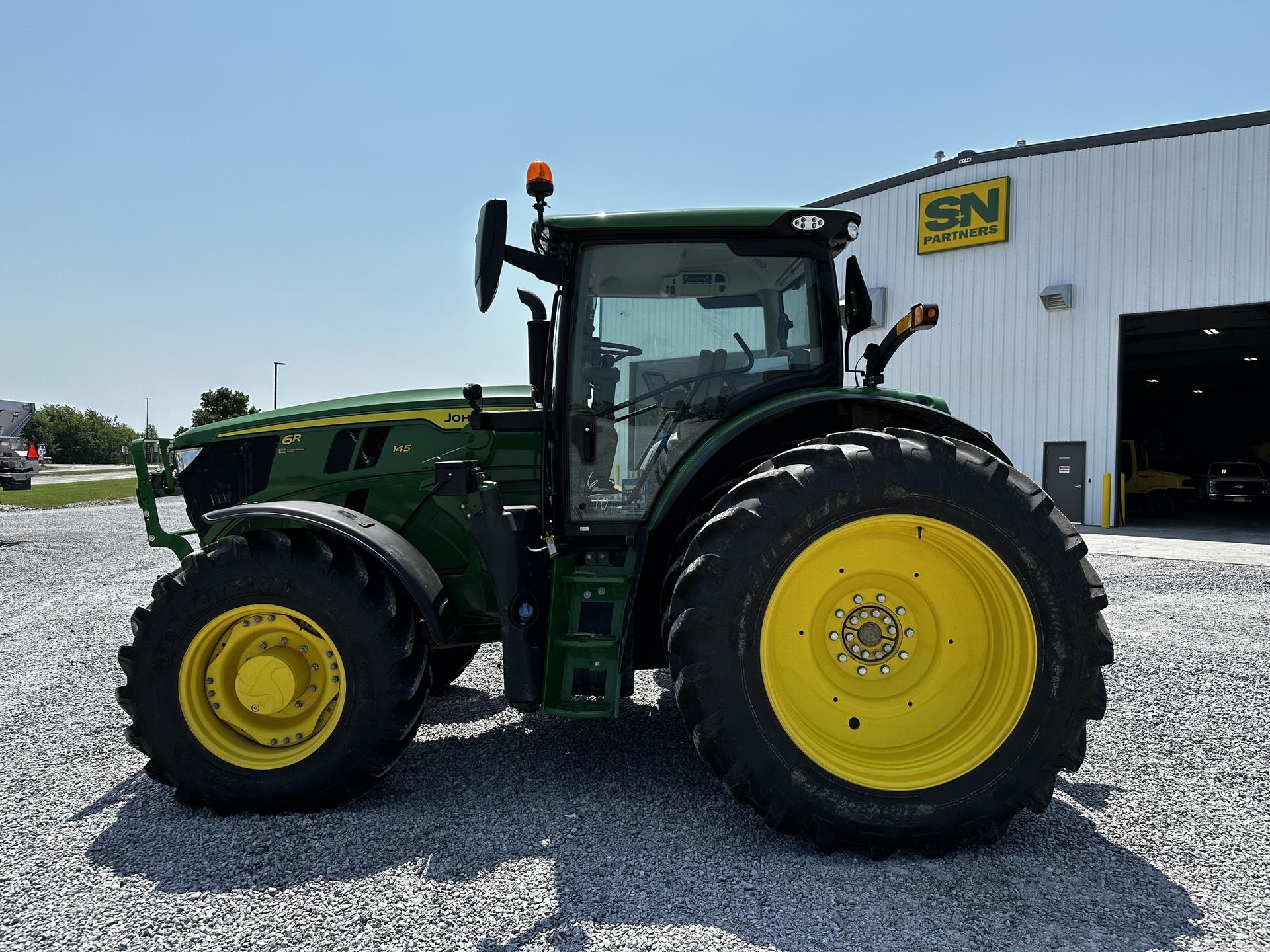 2023 John Deere 6R 145