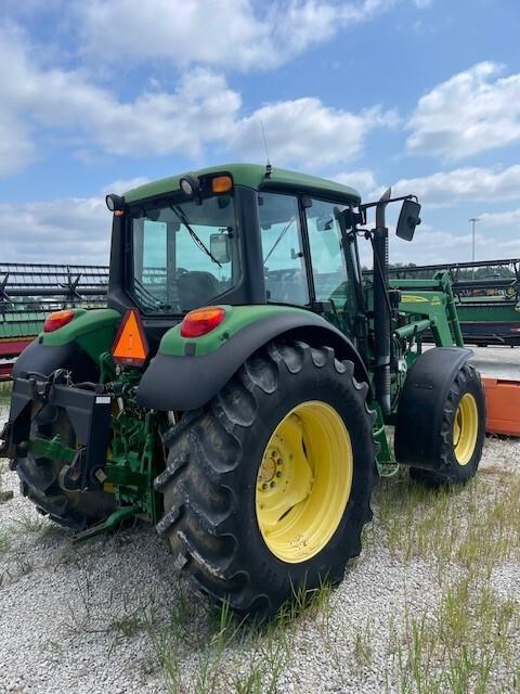 2009 John Deere 6430