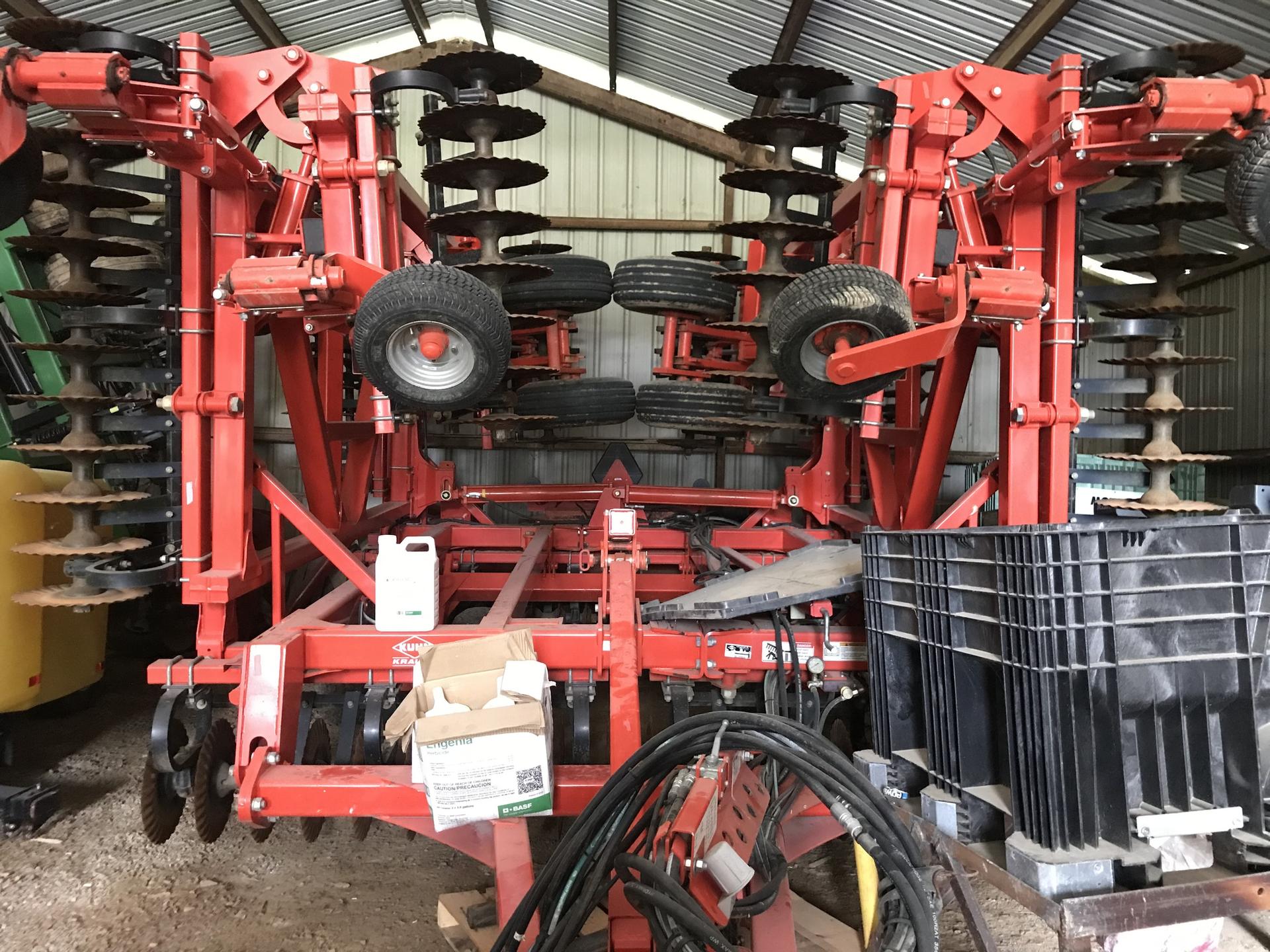 2015 Kuhn Krause 8000 Image