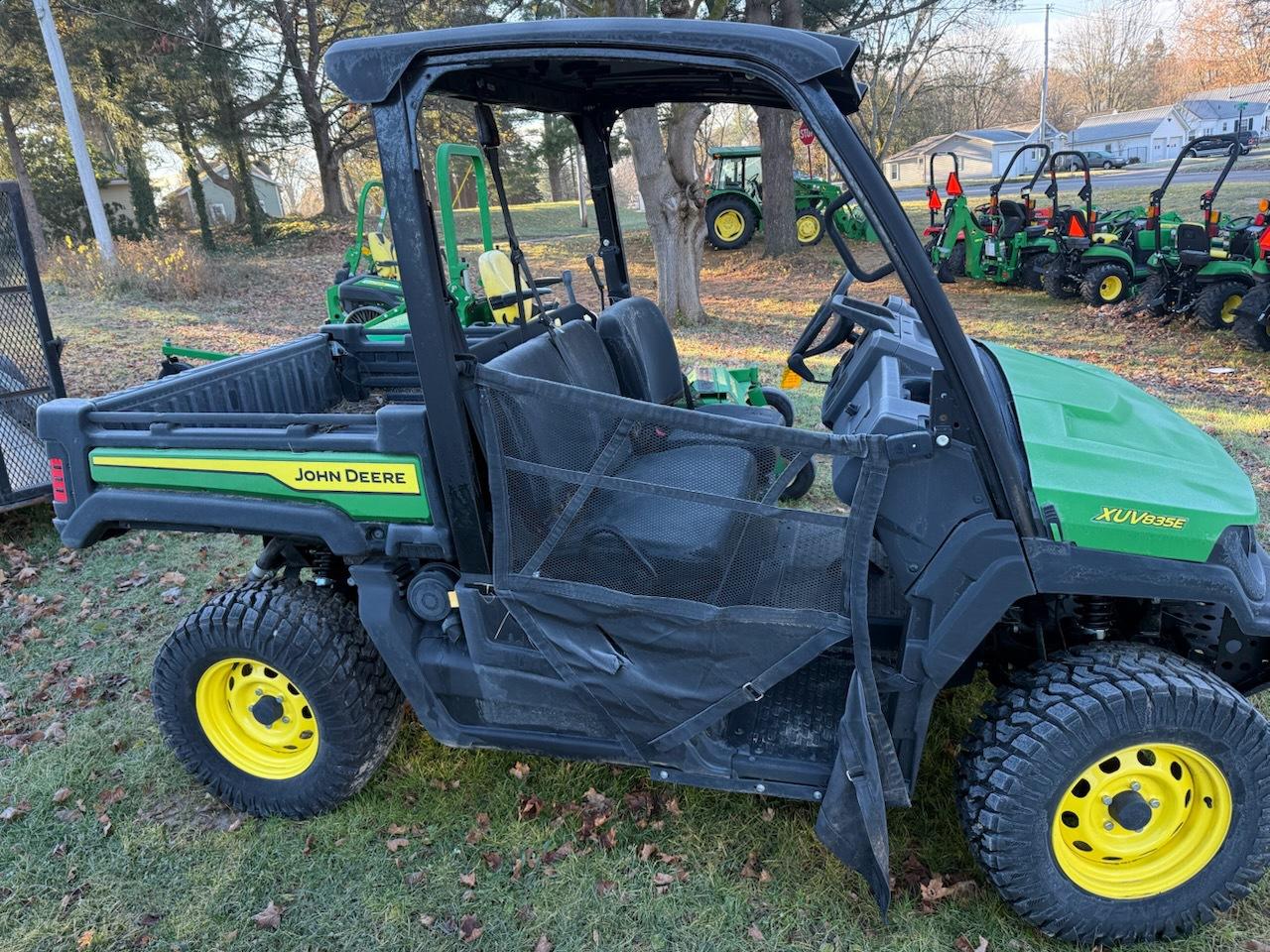 2023 John Deere XUV 835E Image