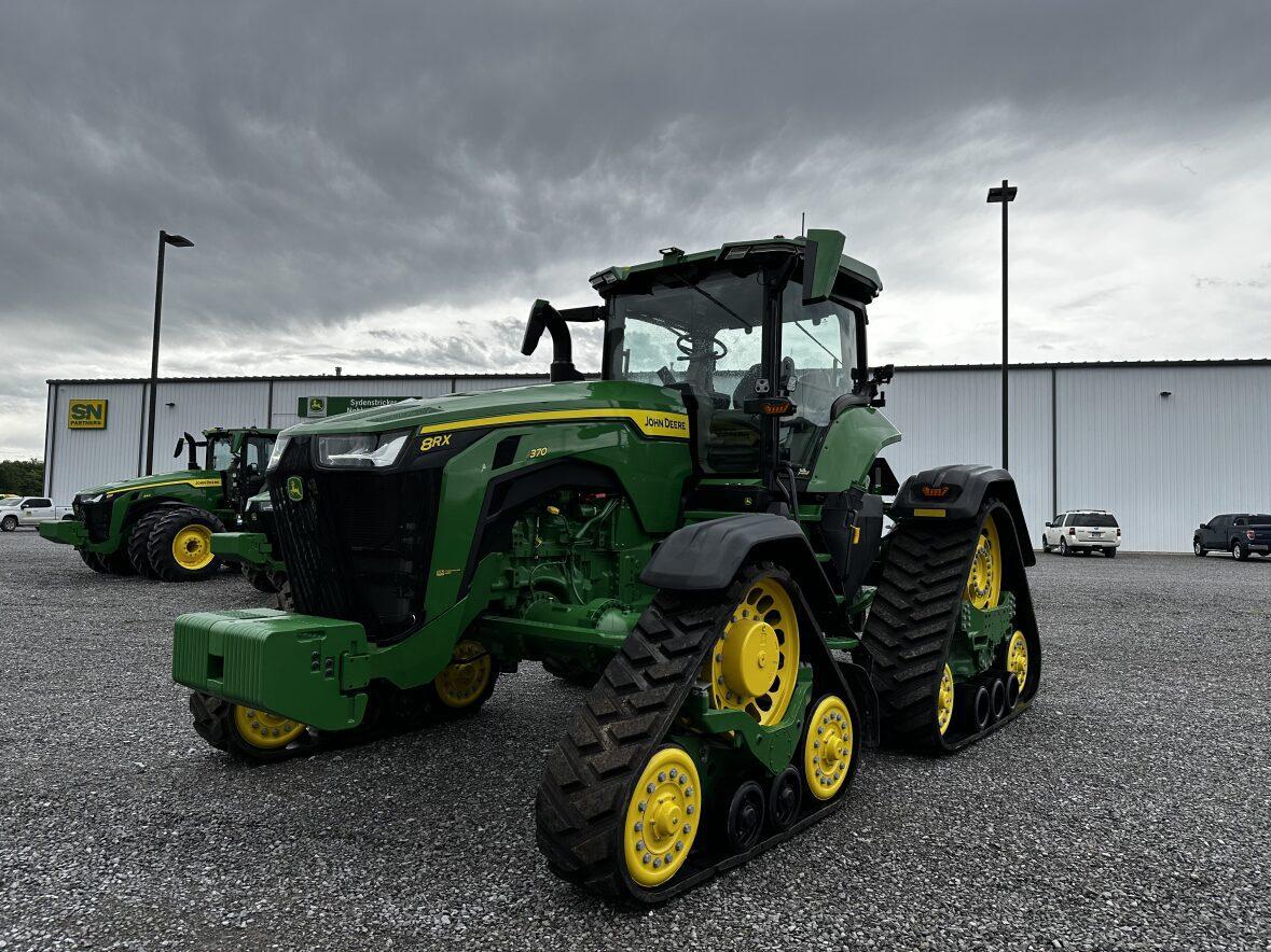 2023 John Deere 8RX 370